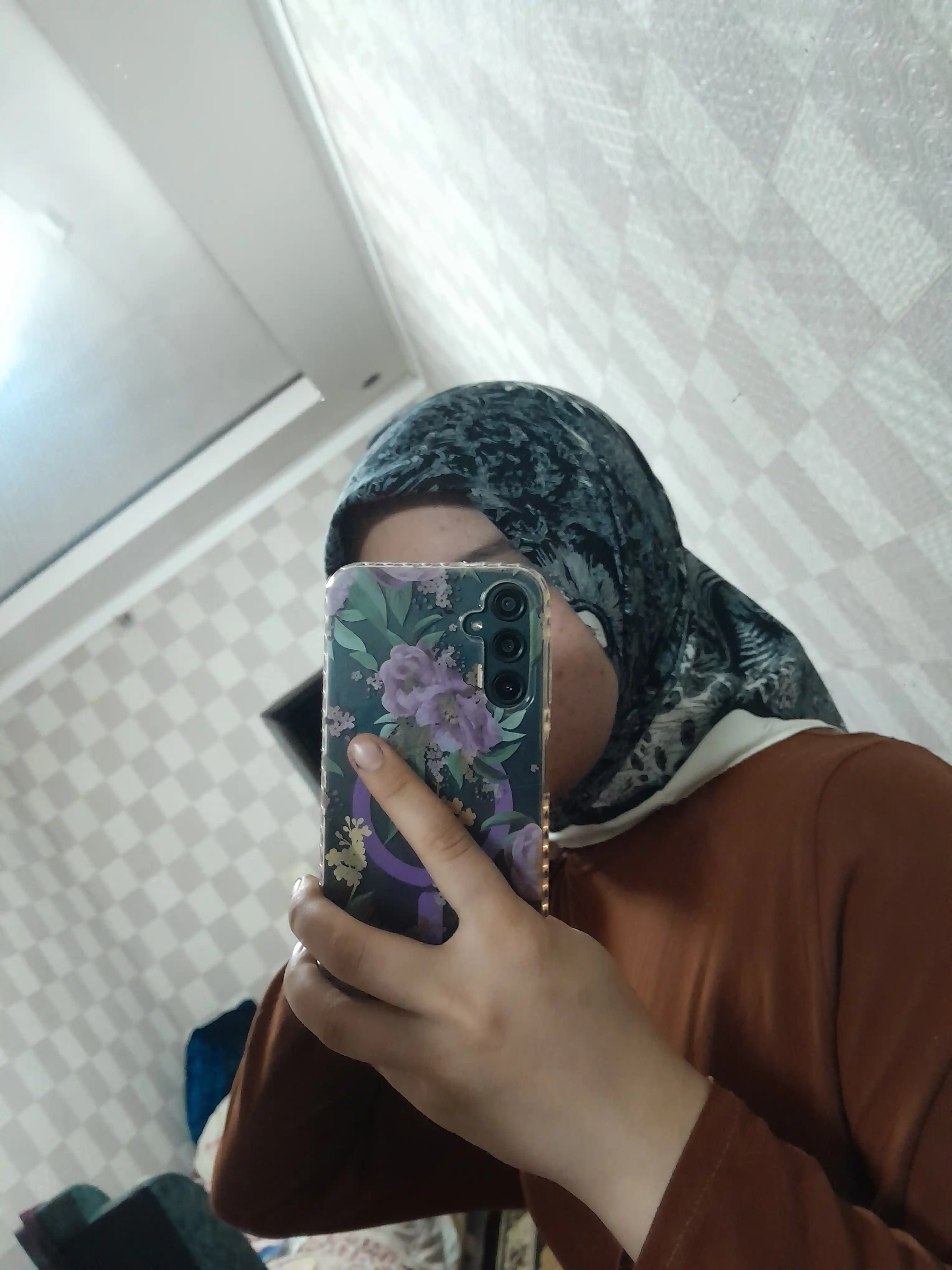 Ayollar romoli, ayollar sharf, hijob ro‘mol, bahor-yoz uchun romol, romol, 80х80 o'lchamda
