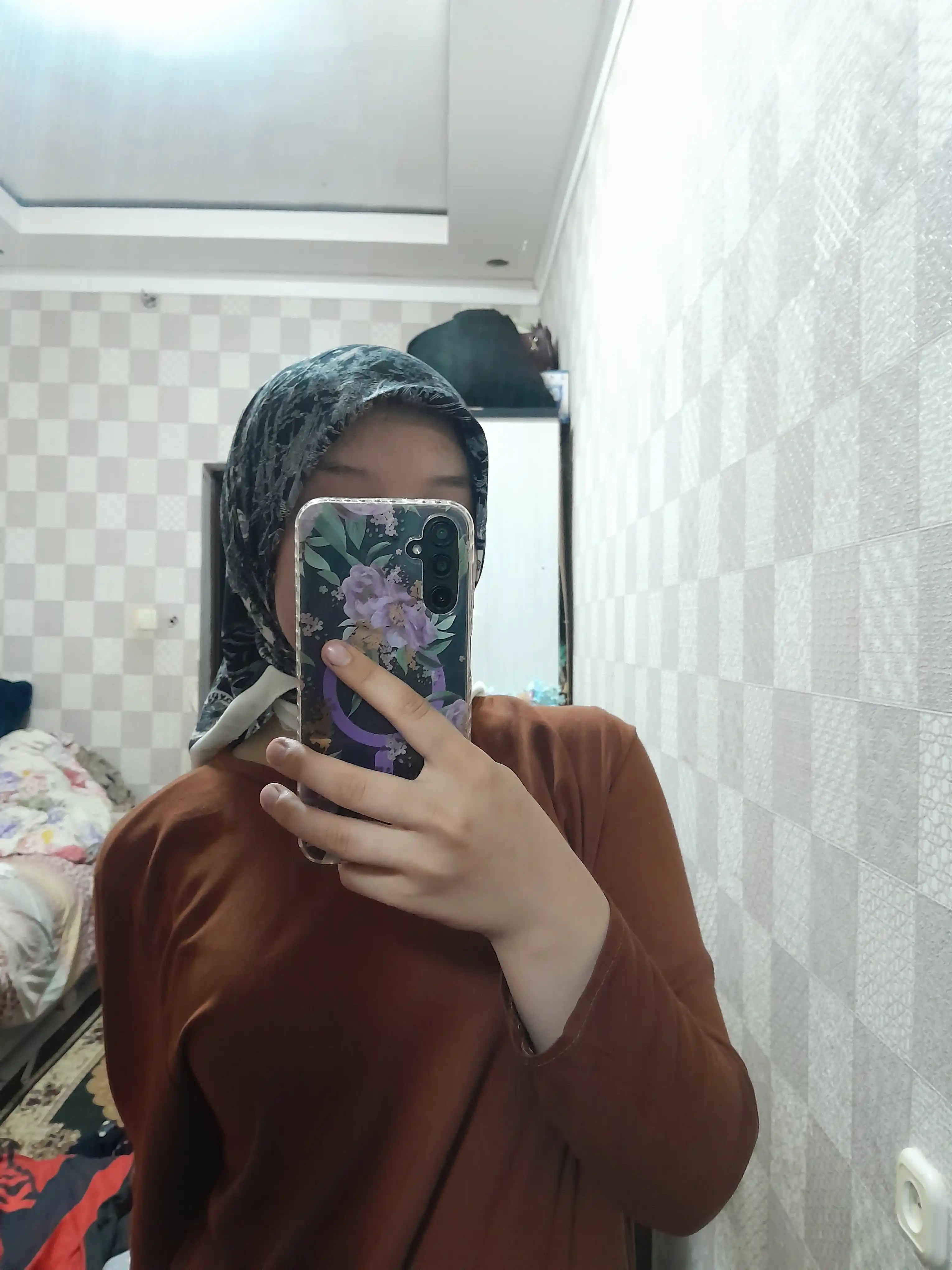 Ayollar romoli, ayollar sharf, hijob ro‘mol, bahor-yoz uchun romol, romol, 80х80 o'lchamda