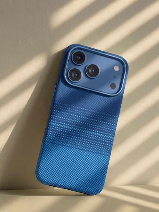 IPhone 17 va 18 Pro / Pro Max uchun Ultra Slim Carbon Style Case - o‘ta yupqa g‘ilof