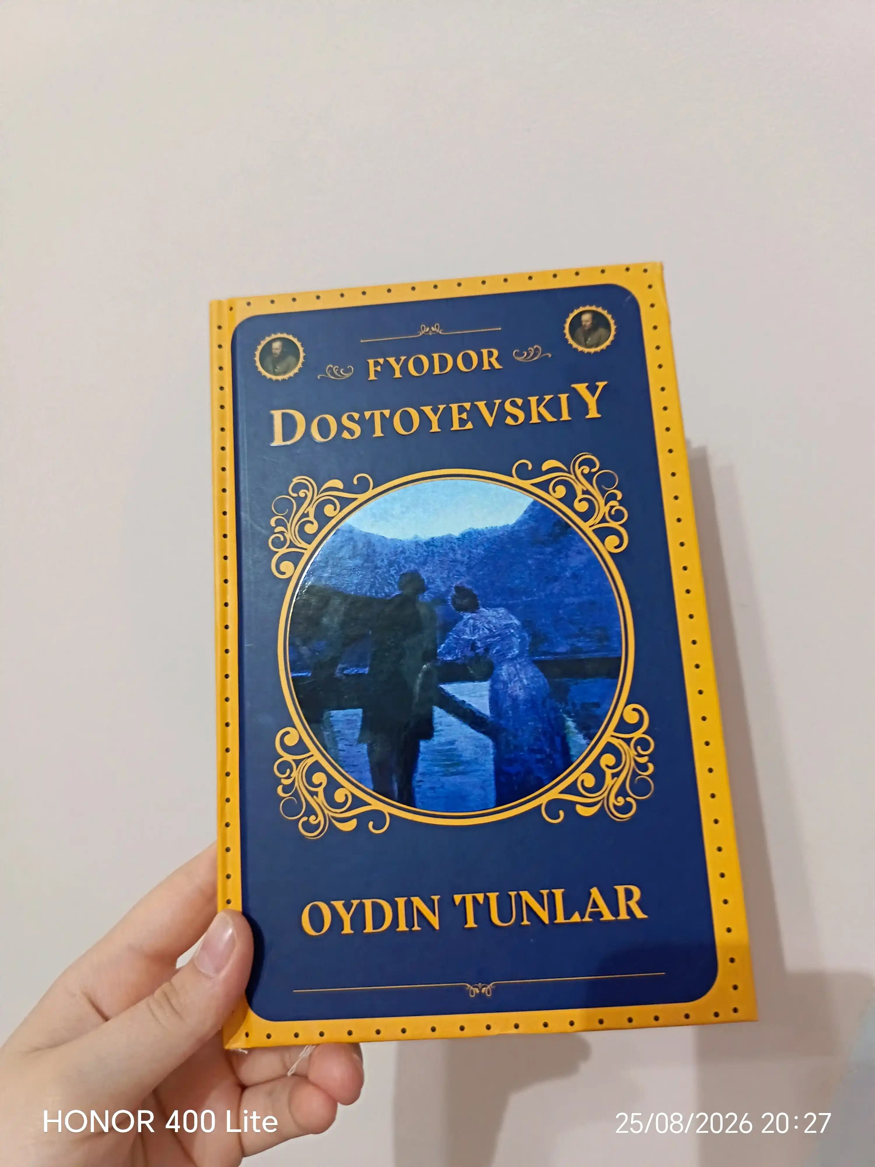 Oydin tunlar, Fyodor Dostoyevskiy