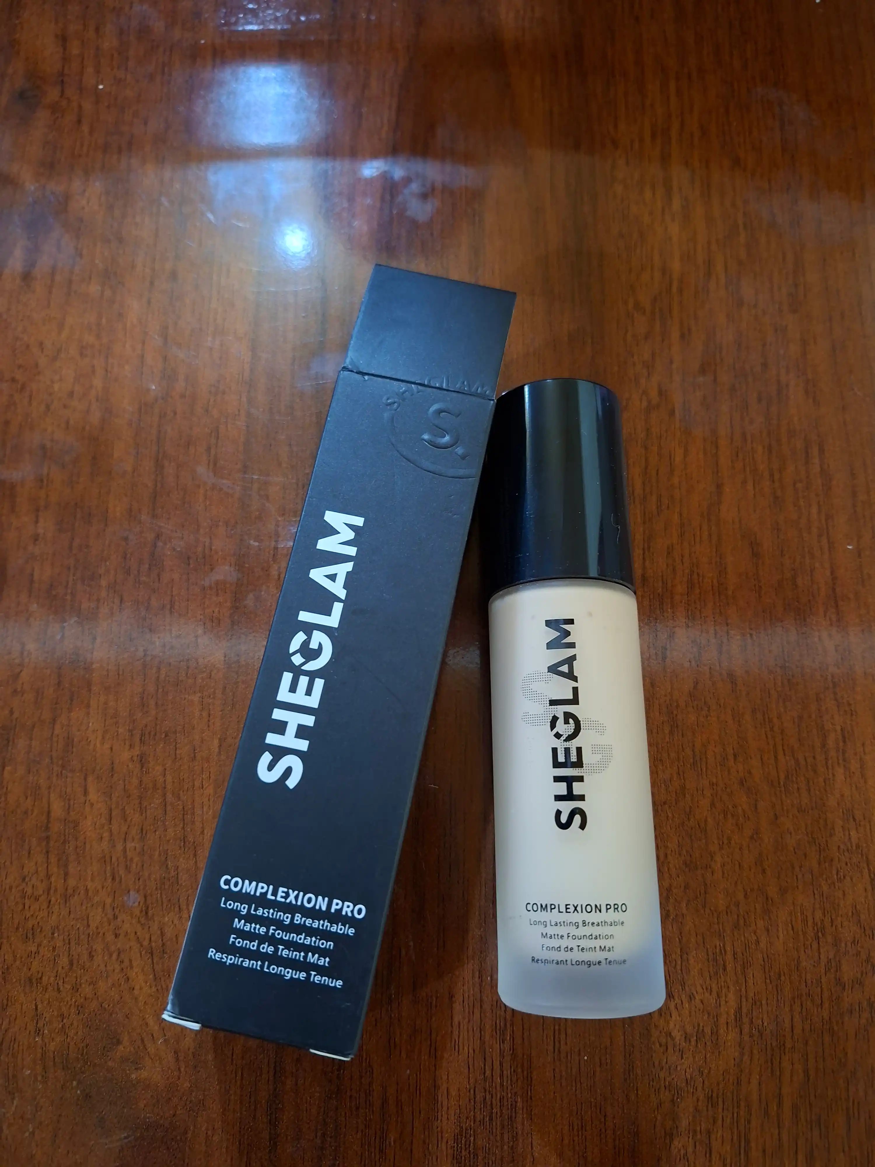 SHEGLAM tonal kremi, yuz terisi uchun makiyaj asosi, tabiiy xira tus, 35 ml