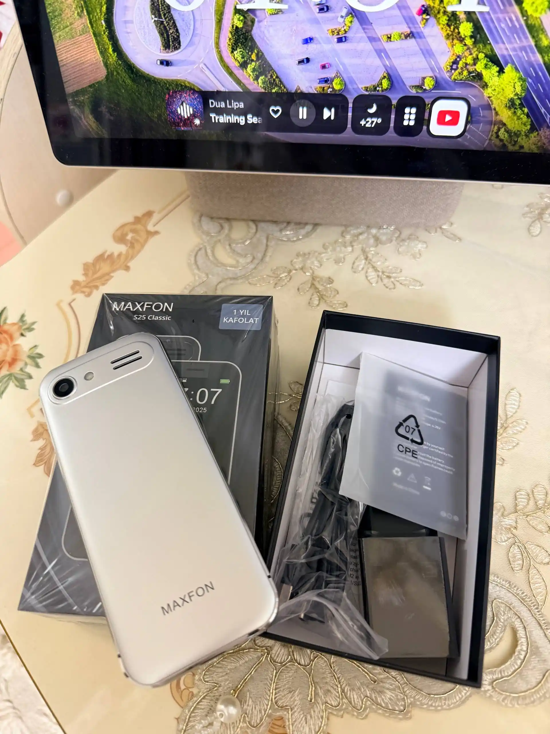 Maxfon S25 Classic tugmali telefon, 2 ta SIM-karta, baland ovoz, premium sifat