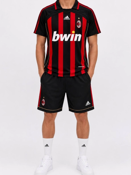Futbol retro-forma - "Milan 2007", sport kiyim