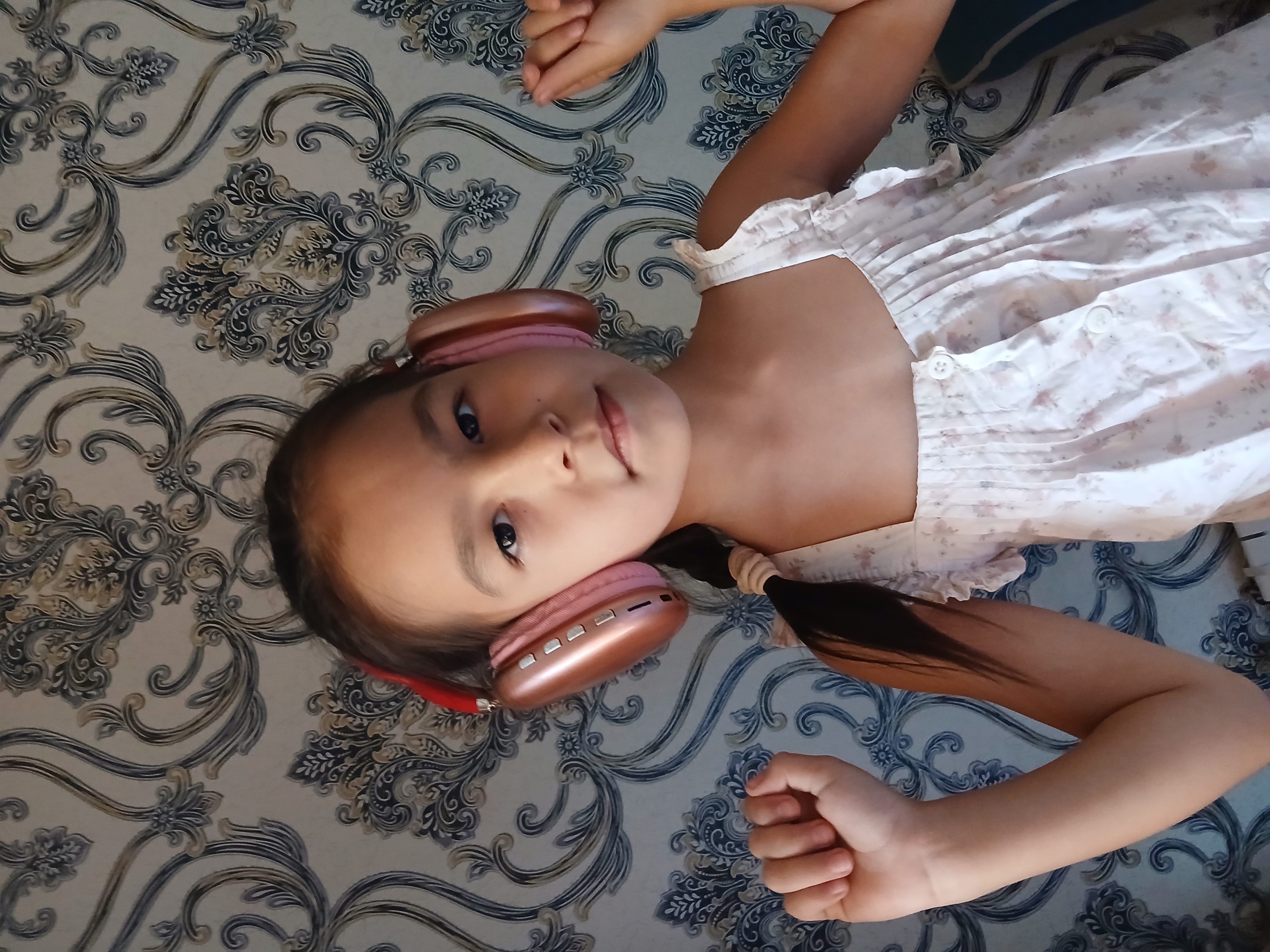 P9 simsiz Bluetooth quloqchini – Mikrofonli, buklanadigan Over-Ear naushnik