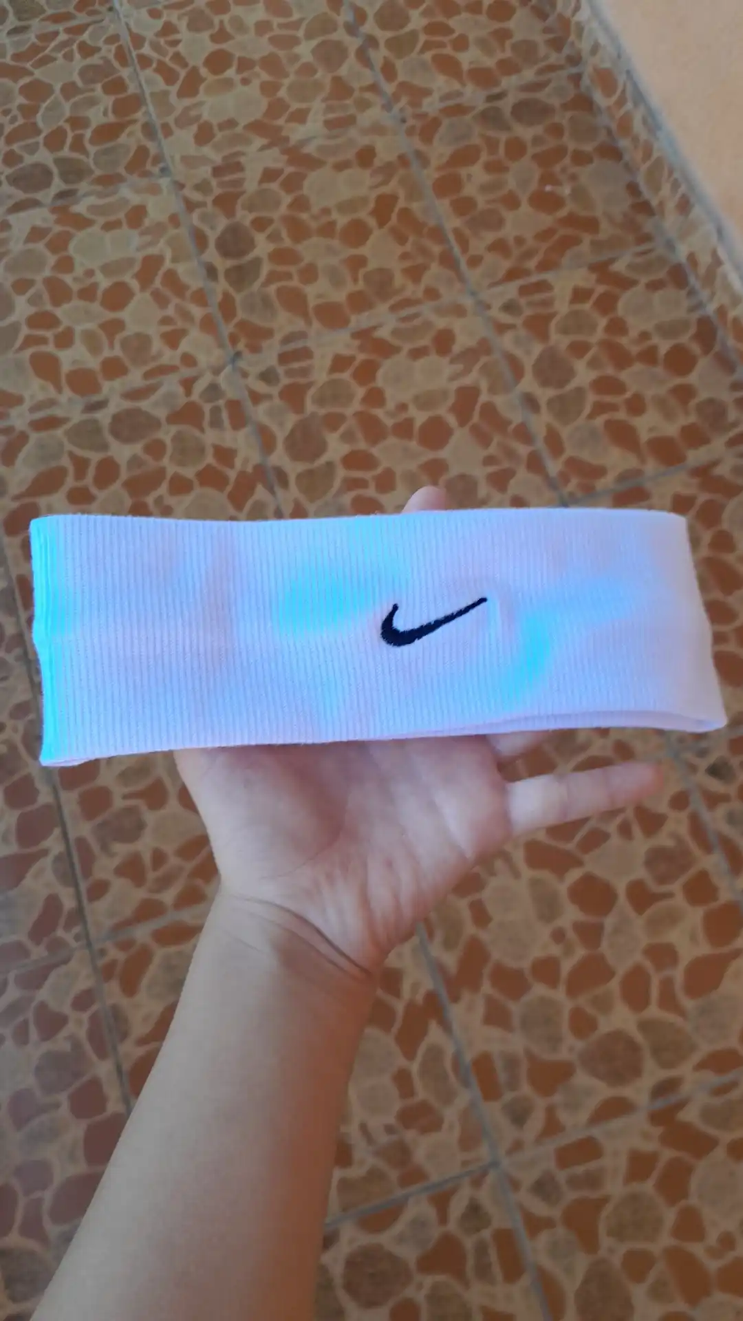 Sport uchun bosh tasmasi, qizlar va ayollar uchun bandamka, abadolka, rezinka