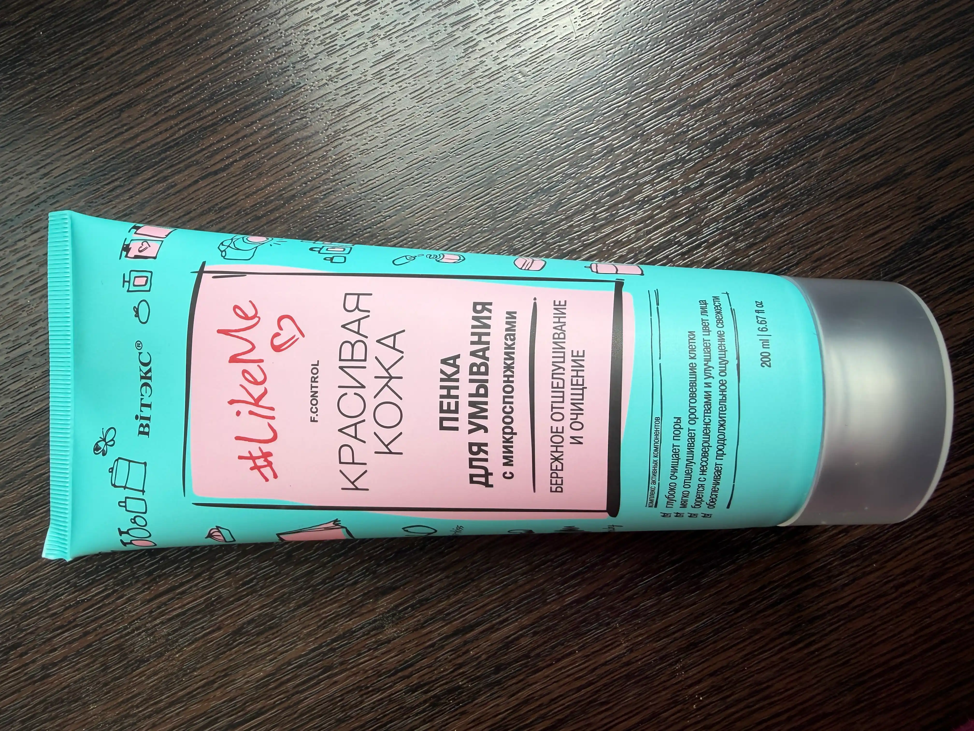 Ko'pik Витэкс LikeMe yuvish uchun, mikrosponjlar bilan, 200 ml