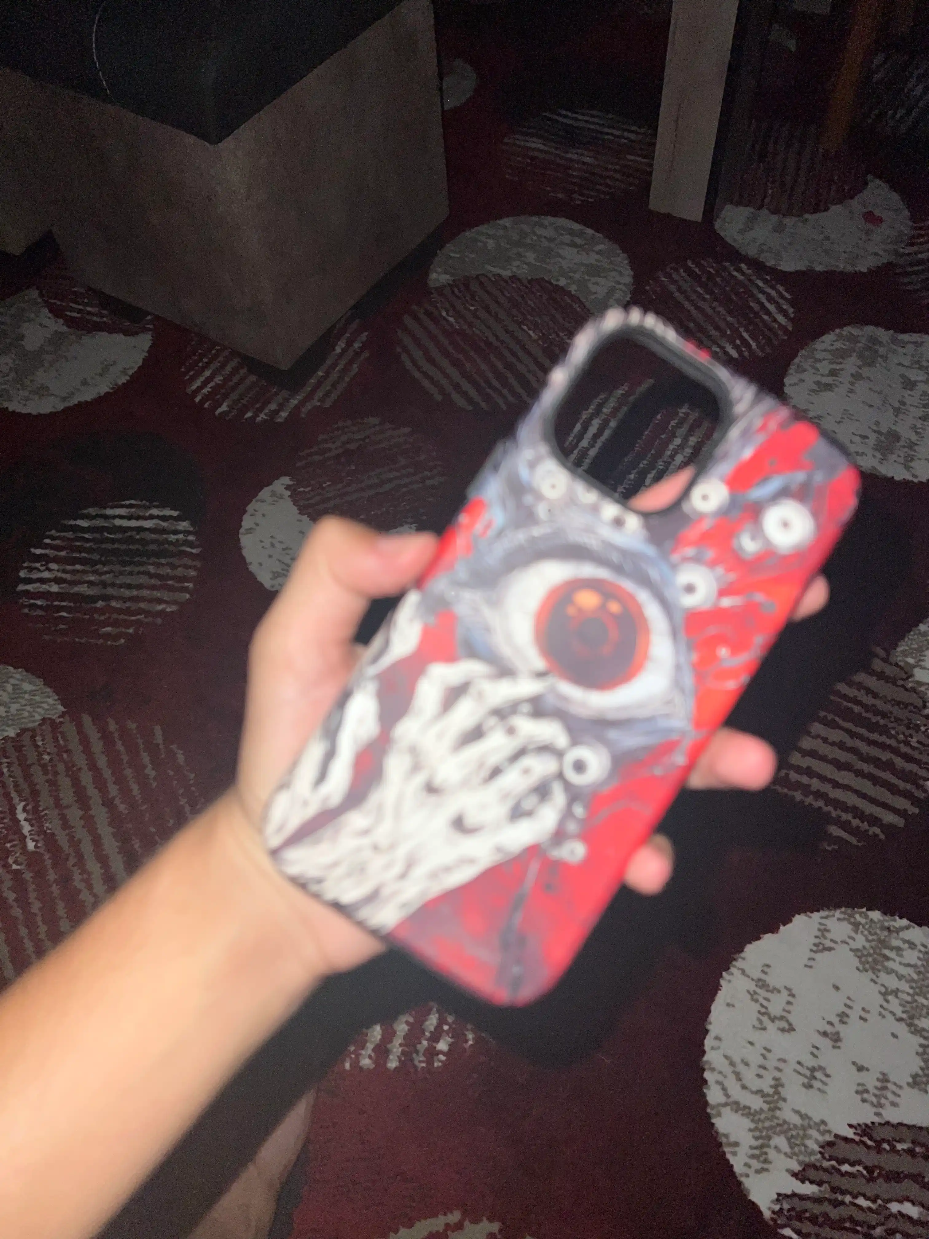Стильные чехлы для iPhone 11 / 12 / 13 / 14 / 15 Pro / Pro Max