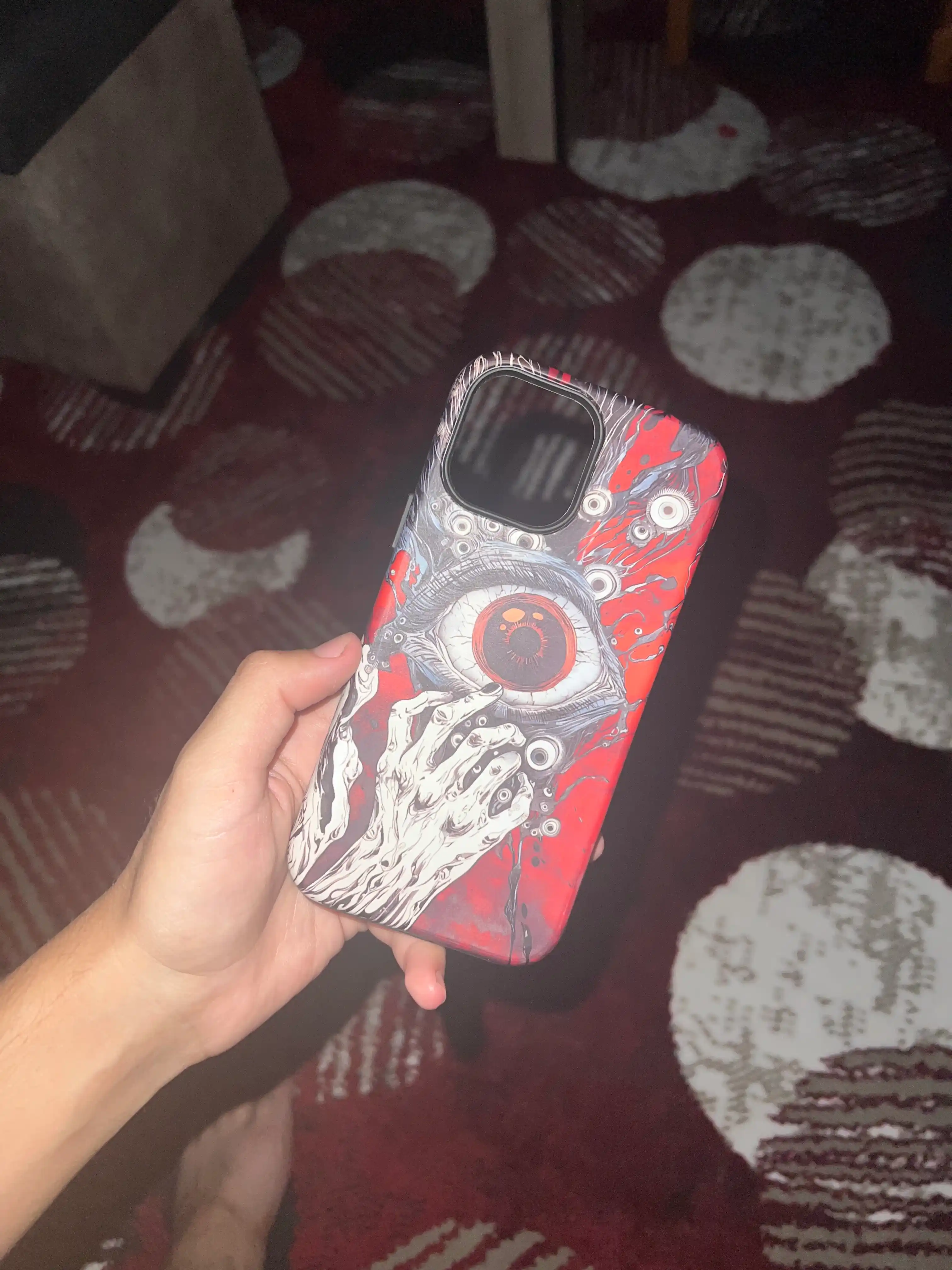 Стильные чехлы для iPhone 11 / 12 / 13 / 14 / 15 Pro / Pro Max