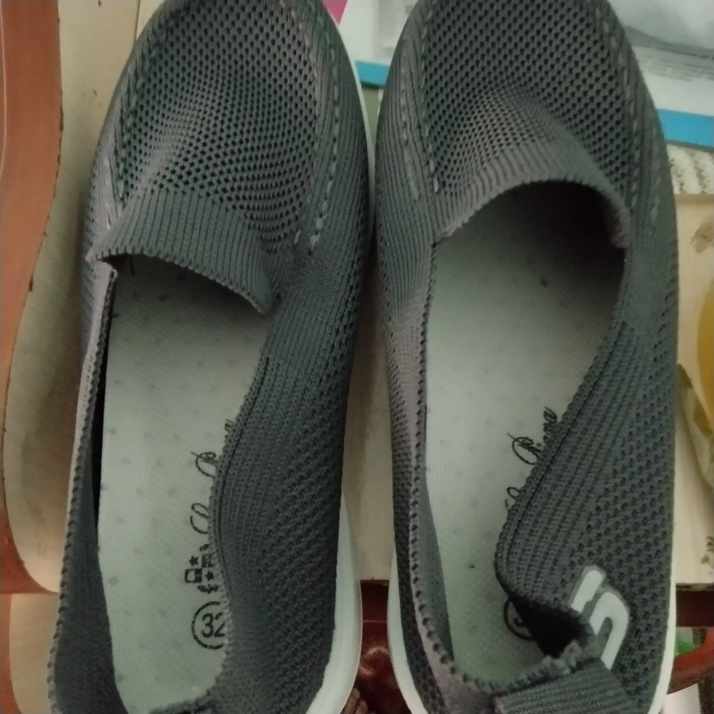 Bolalar uchun Slipon (setka) poyabzal — 26–36 o‘lcham