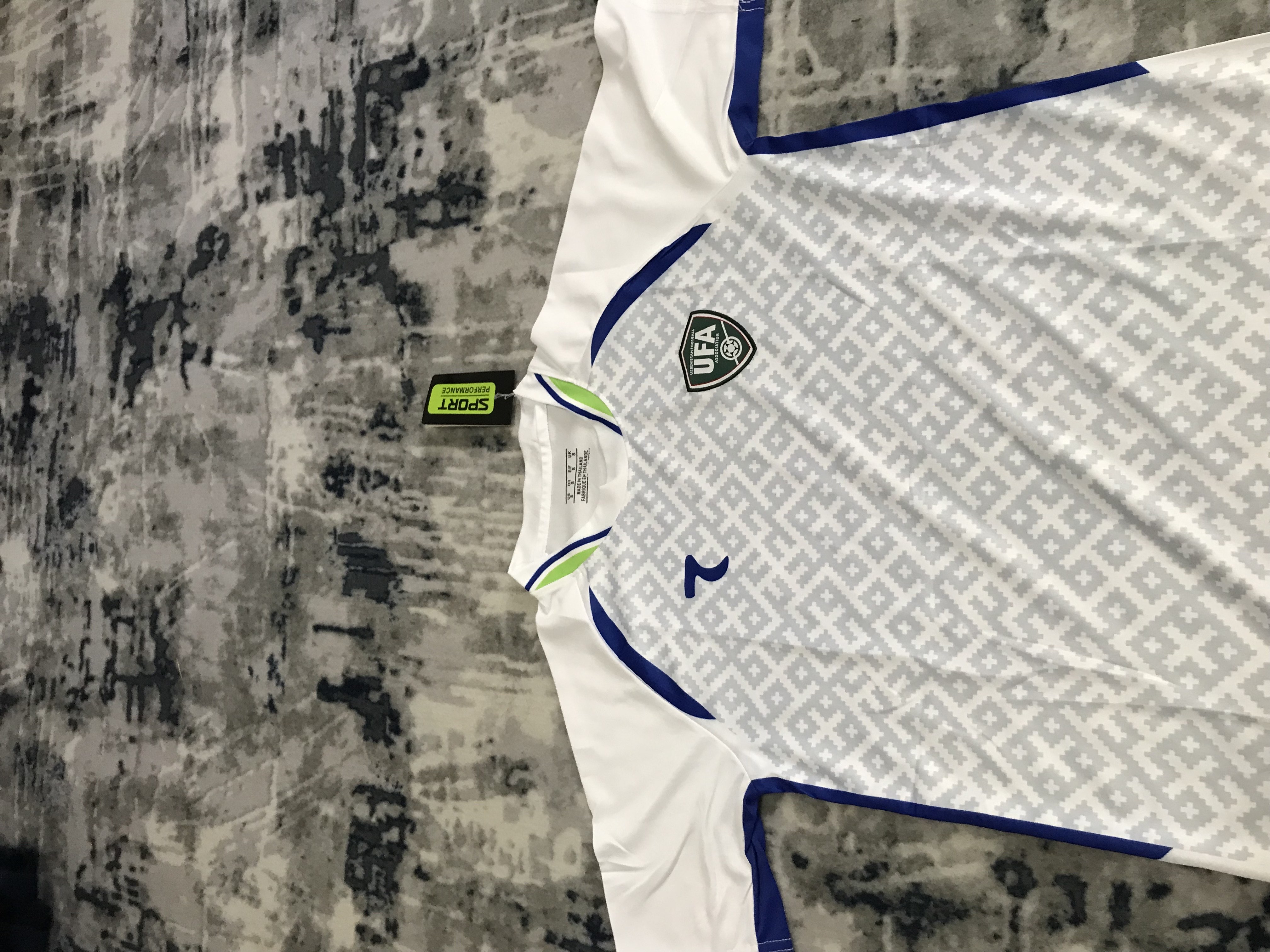 O‘zbekiston terma jamoasi atributikasi | Futbolka | 2 ta va 4 ta to‘plamlar | Bayroq