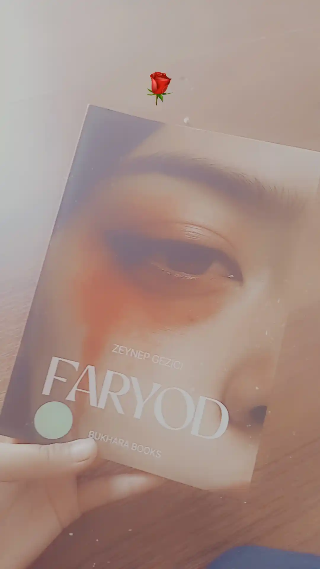 «Faryod» — Zenep Gezici, Психологический драматический роман