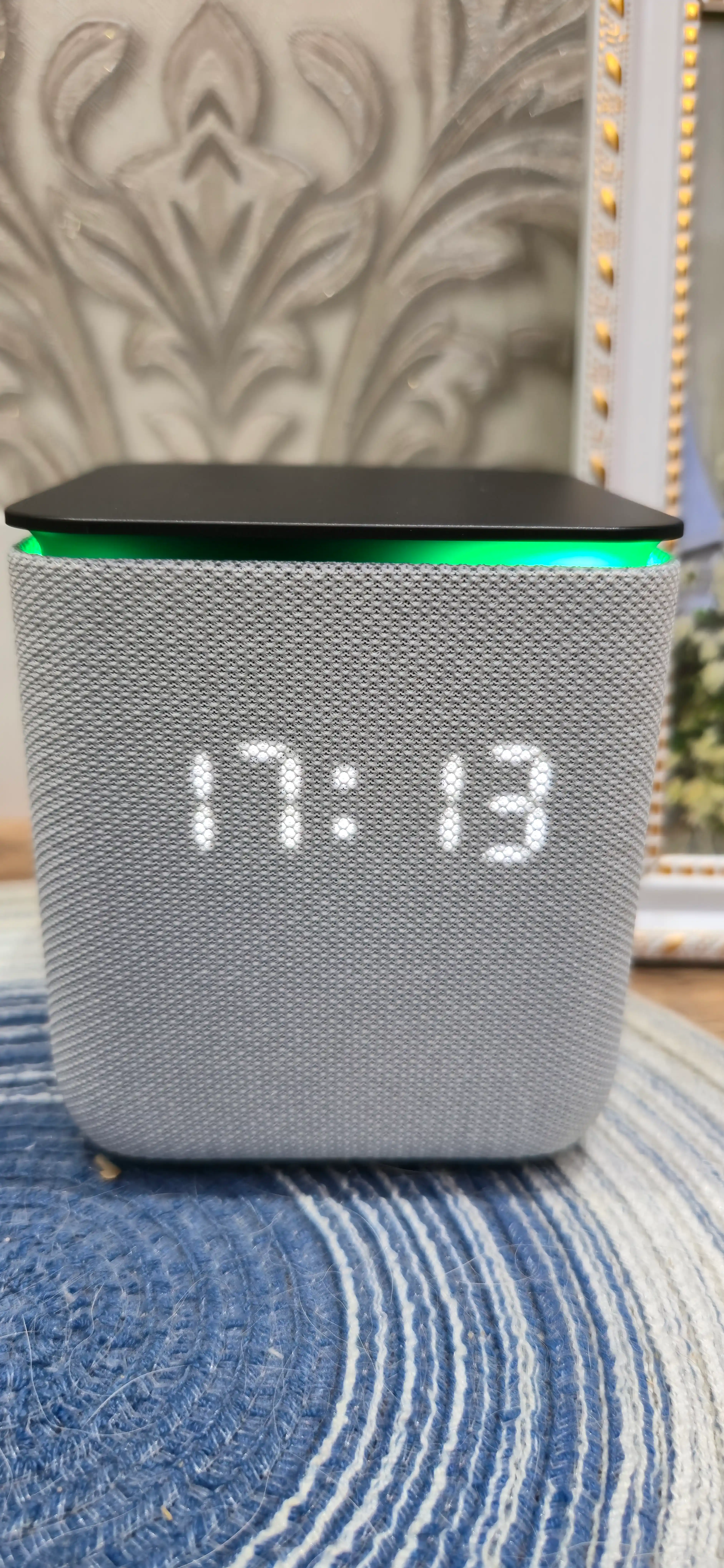 Умная колонка Яндекс Станция Миди с Zigbee