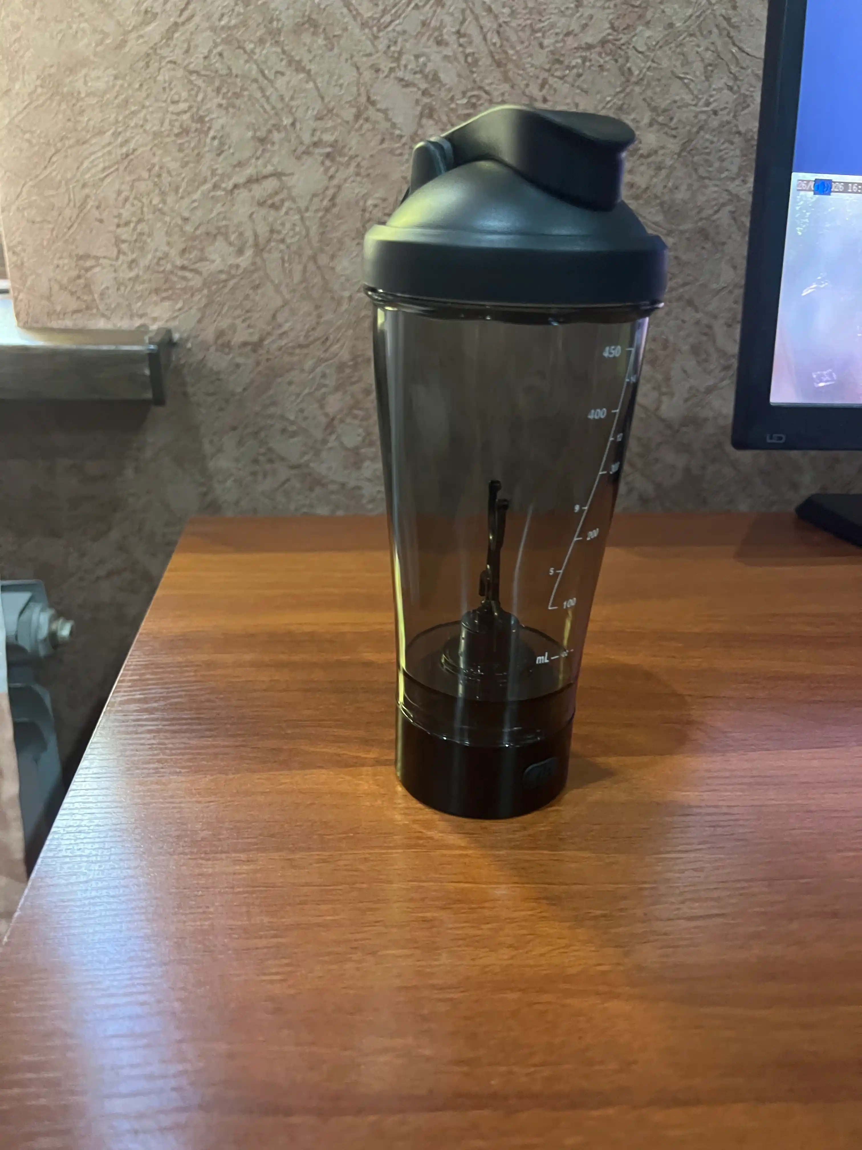Sport shaker shishasi, elektr blender bilan protein, koktellar, suv uchun