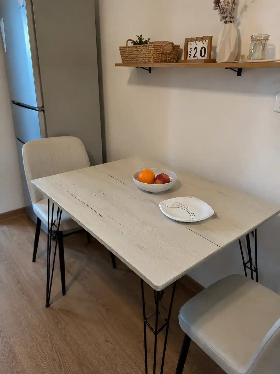 AIKO Indastrid oshxona stoli, ovqatlanish uchun, loft uslubida, metall karkasli