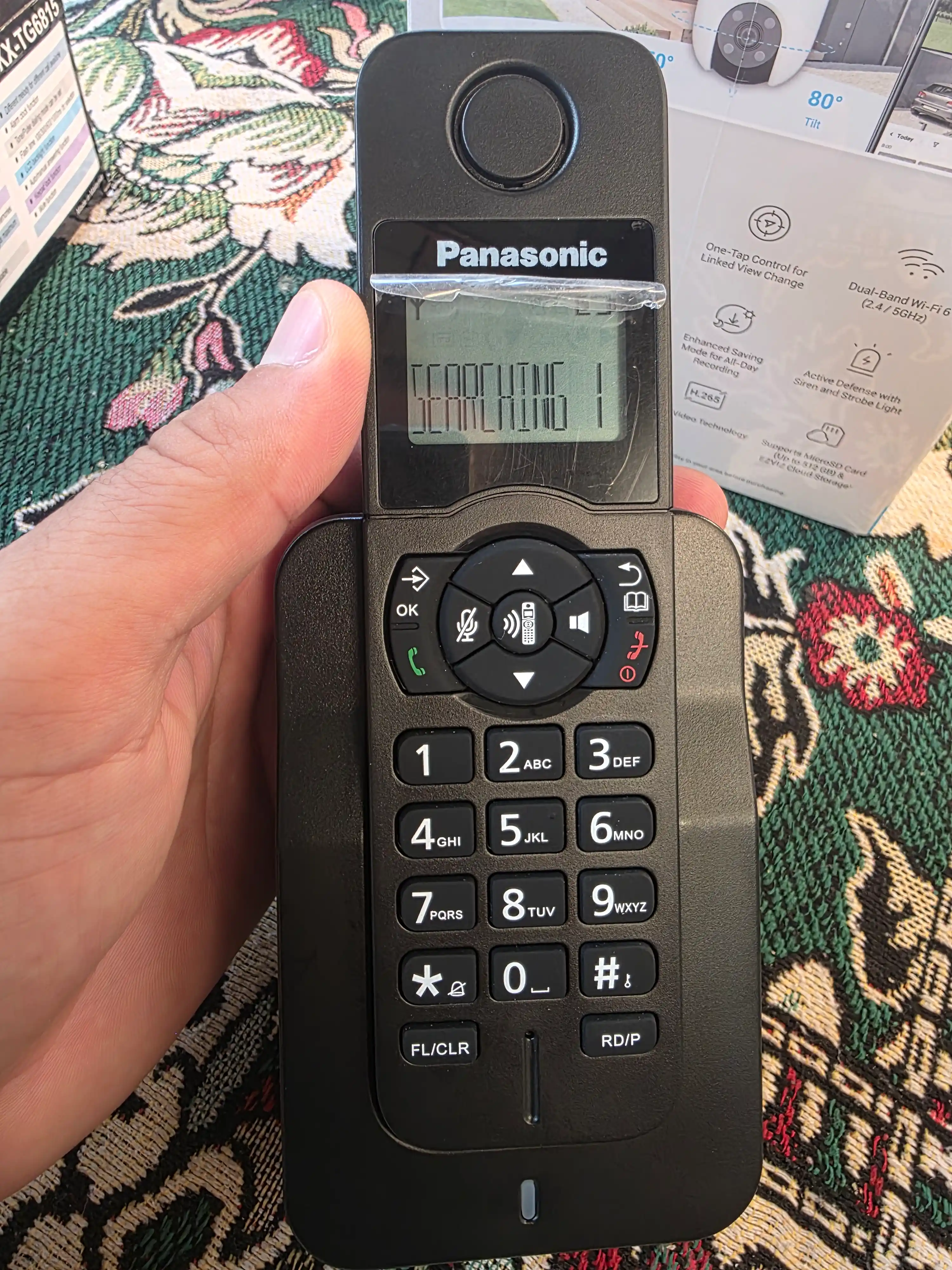 Uy telefoni Panasonic KX-TG6815/simsiz tugmali telefon