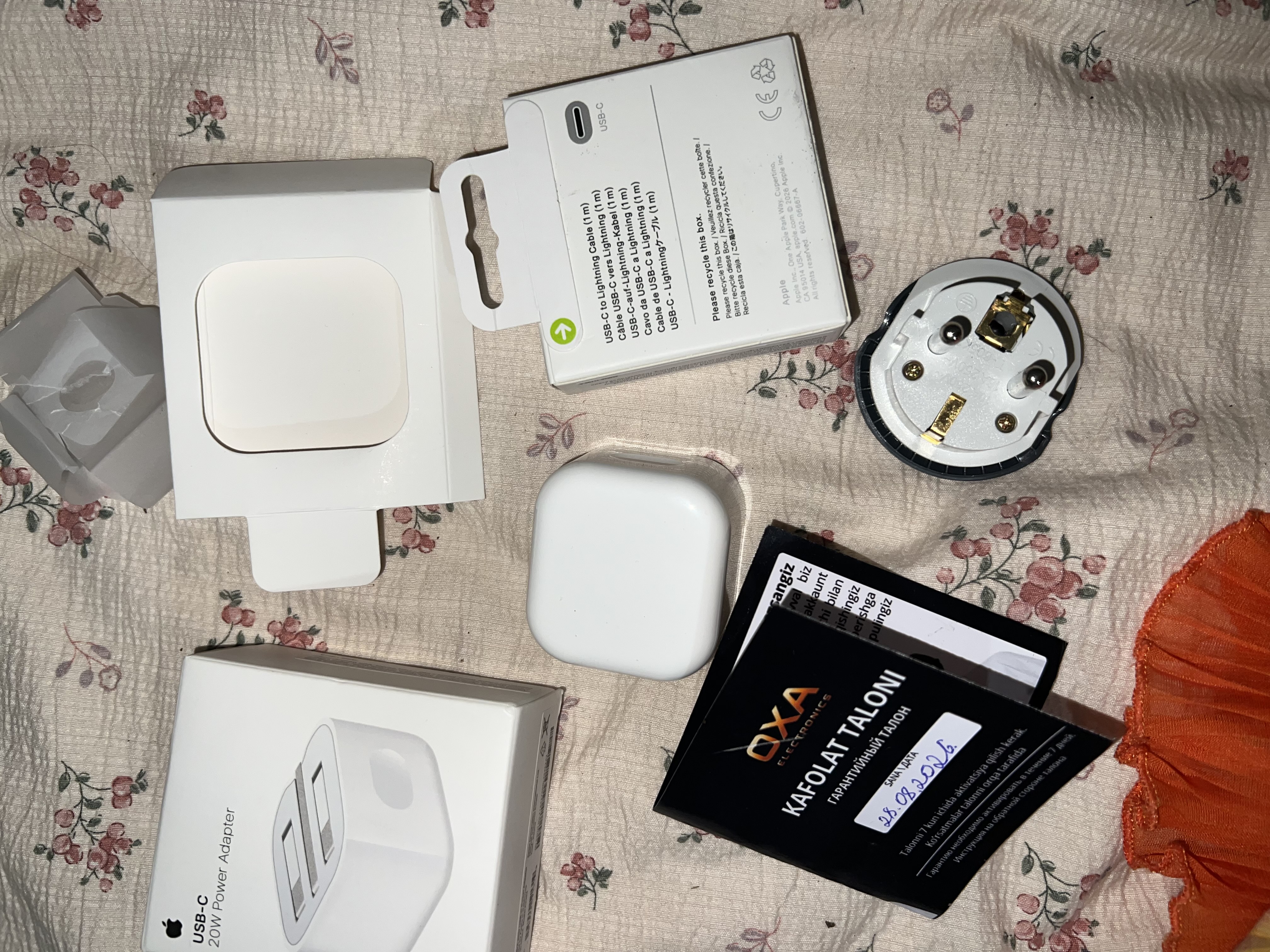 IPhone uchun zaryadchik, zaryadnik tez zaryadlovchi 20 Vt, Type-Cdan Lightning kabel bilan
