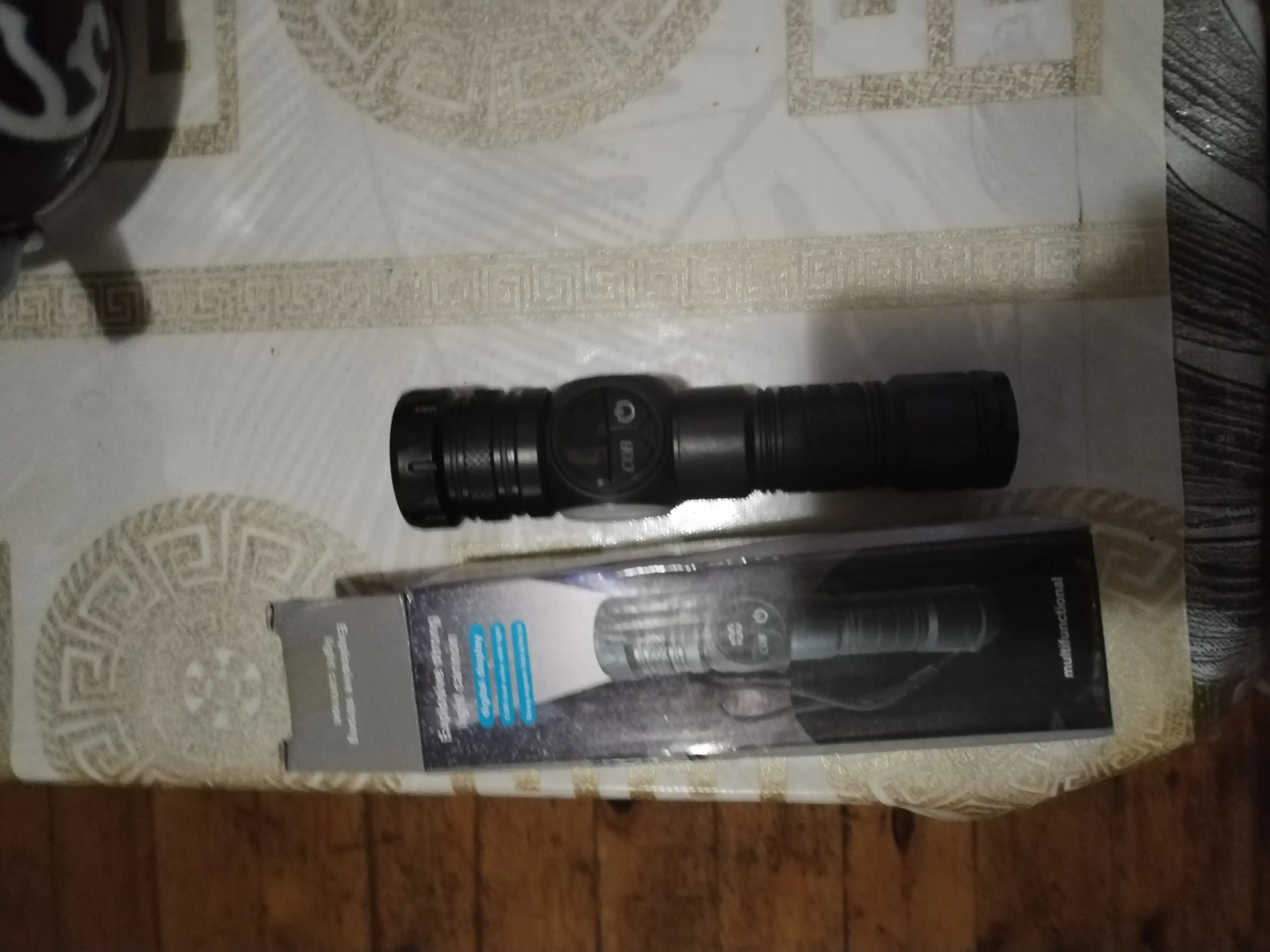Qo‘l chirog‘i LED, 6 rejim