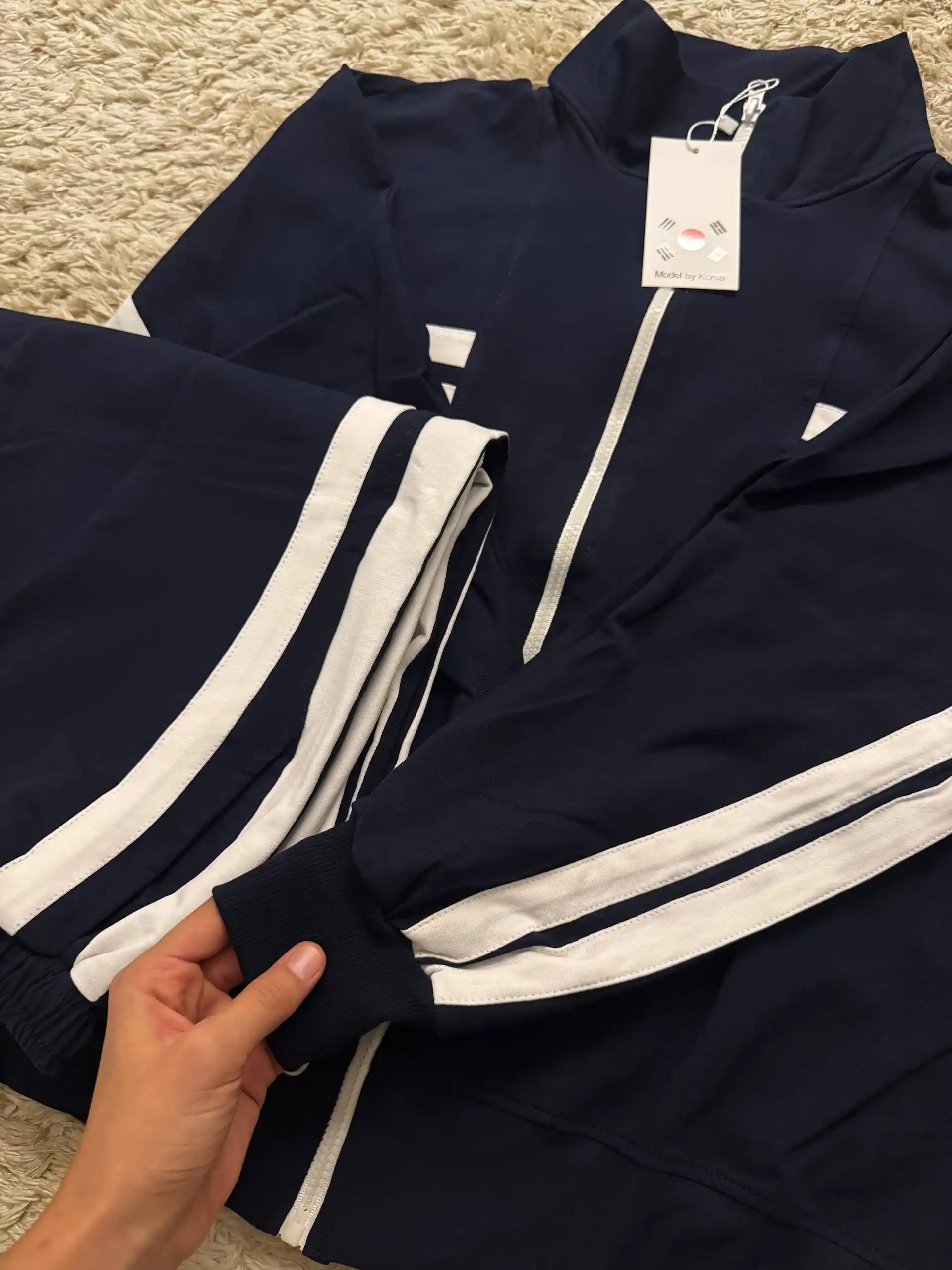 Ayol va qizlar uchun sport kostyumi. Ayollar sport dvoykasi ikki iplik! S-XL