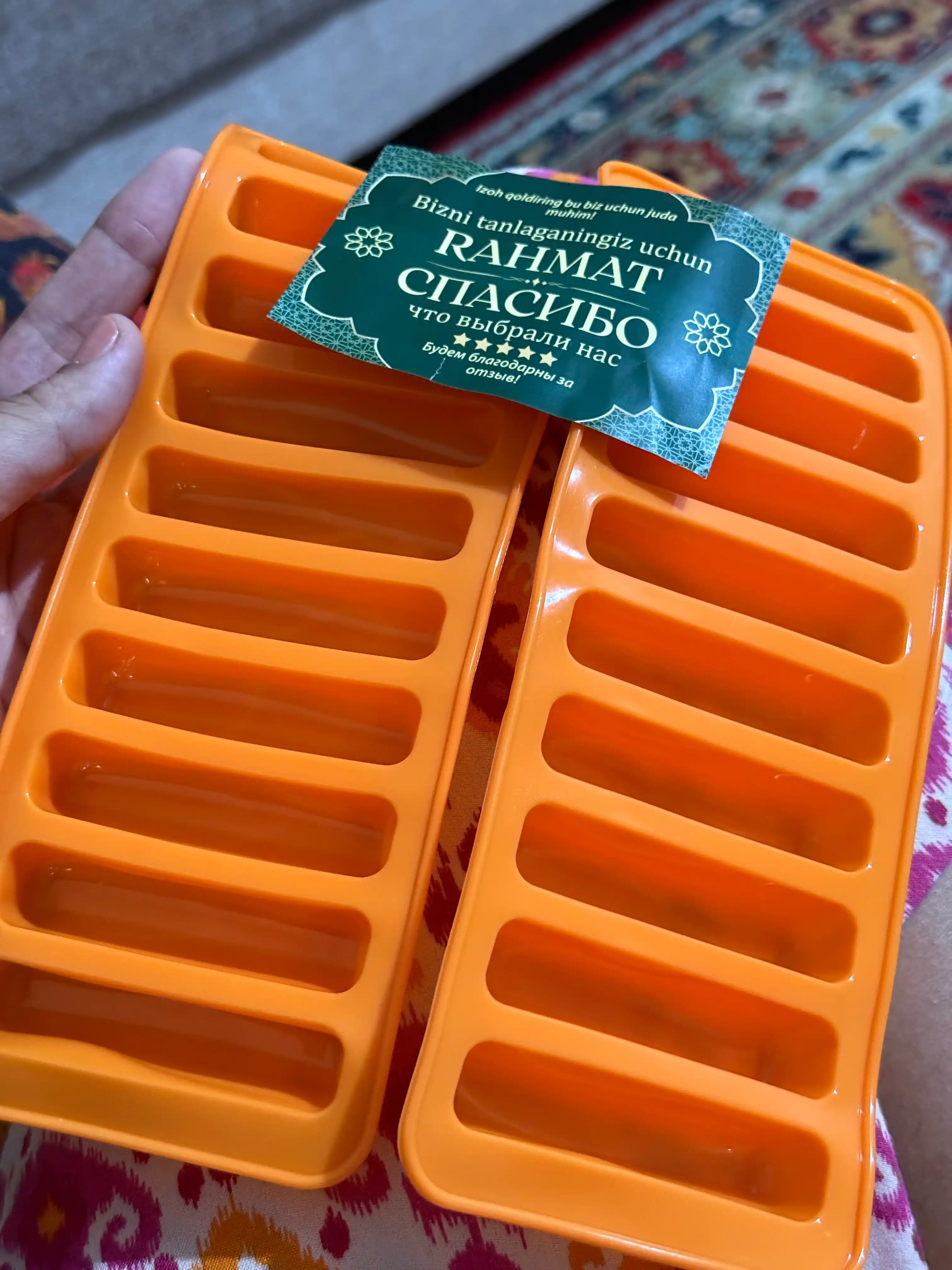 Mini sasiska uchun silikon qolip qopqoqli, pechda pishirish BPA Free oziq-ovqat silikoni