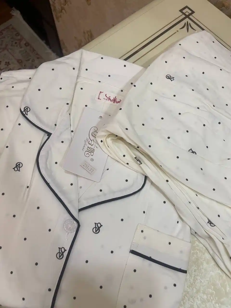 Pijama ayollar uchun komplekt