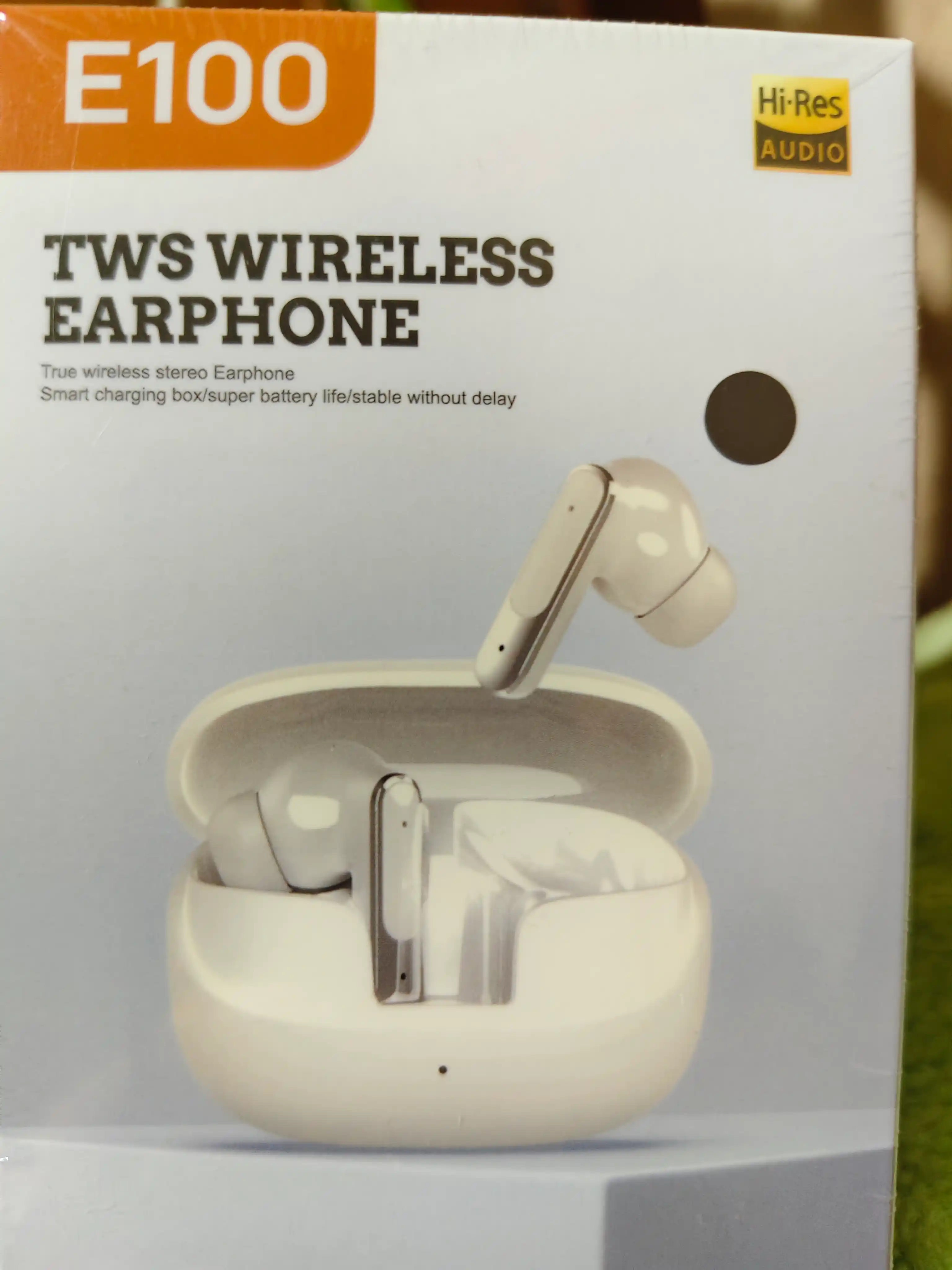 E100 TWS simsiz Bluetooth quloqchin, Bluetooth 5.3, zaryad qutisi bilan