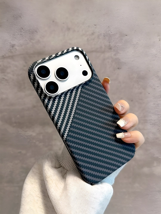 IPhone karbon chexol 13, 14, 15, 16, 17 Pro Max – Ayfon chixol 16, 15, 14, 13, 12 promax