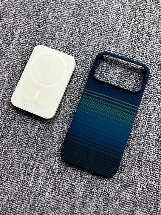 IPhone karbon chexol 13, 14, 15, 16, 17 Pro Max – Ayfon chixol 16, 15, 14, 13, 12 promax