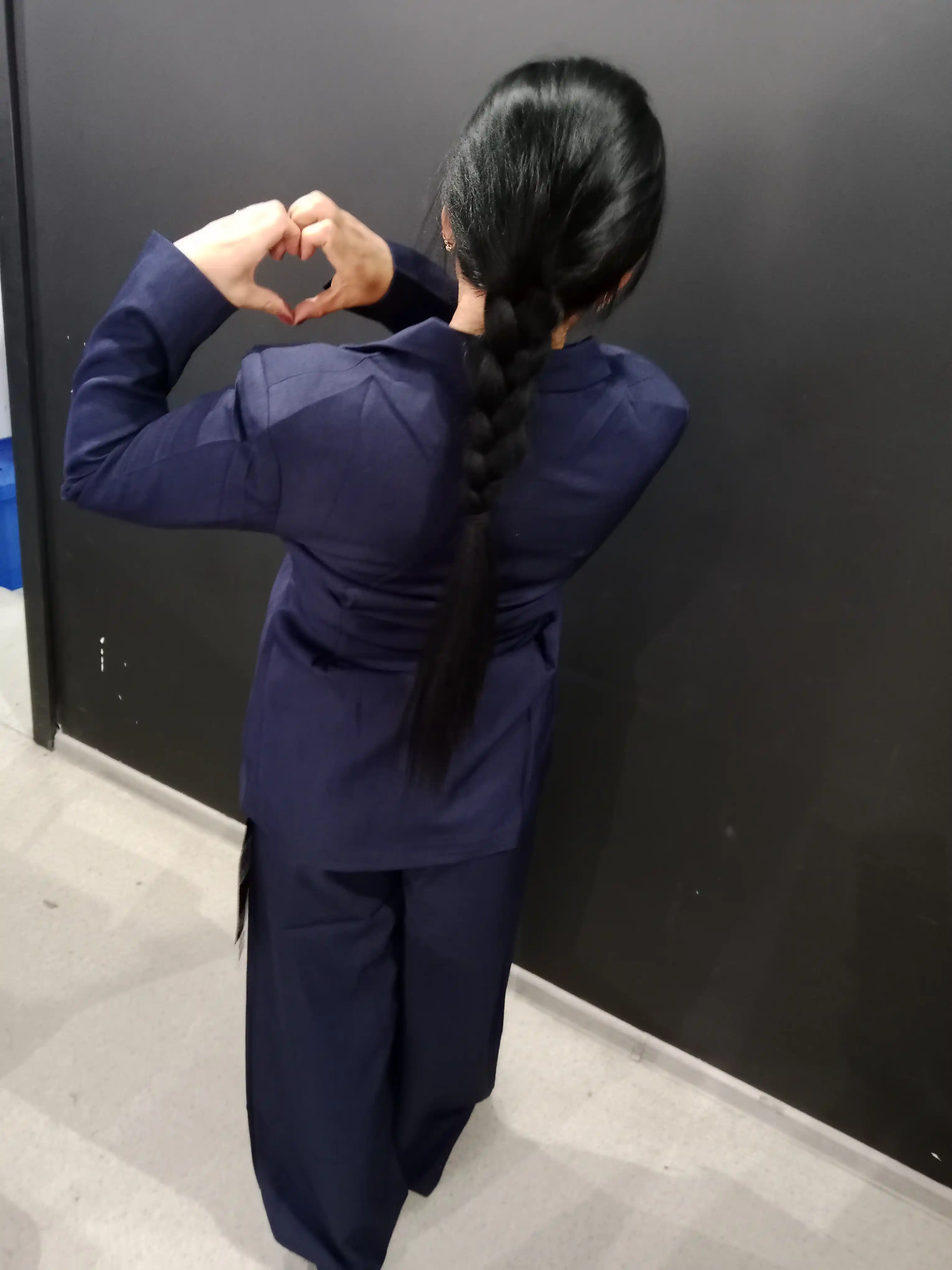 Ayollar shim kostyumi, ikki qism klassik pidjak va keng shim, ofis kostyumi va pidjak