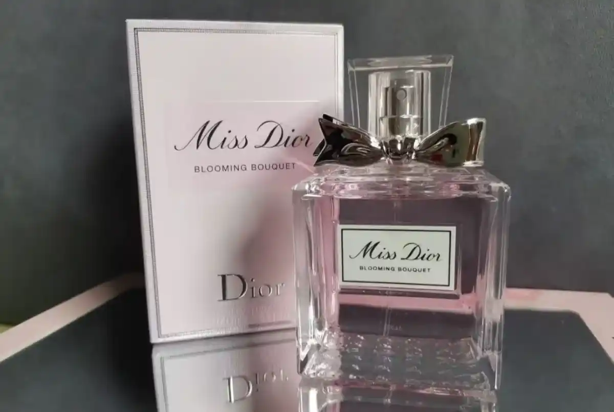 Ayollar uchun Miss Dior & Erkaklar uchun  Dior Sauvage, Homme colonge 100ml