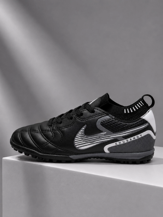 Bolalar uchun Nike Kusanov futbol butsasi, mini shipli, mashg‘ulot va o‘yin uchun, 27–32