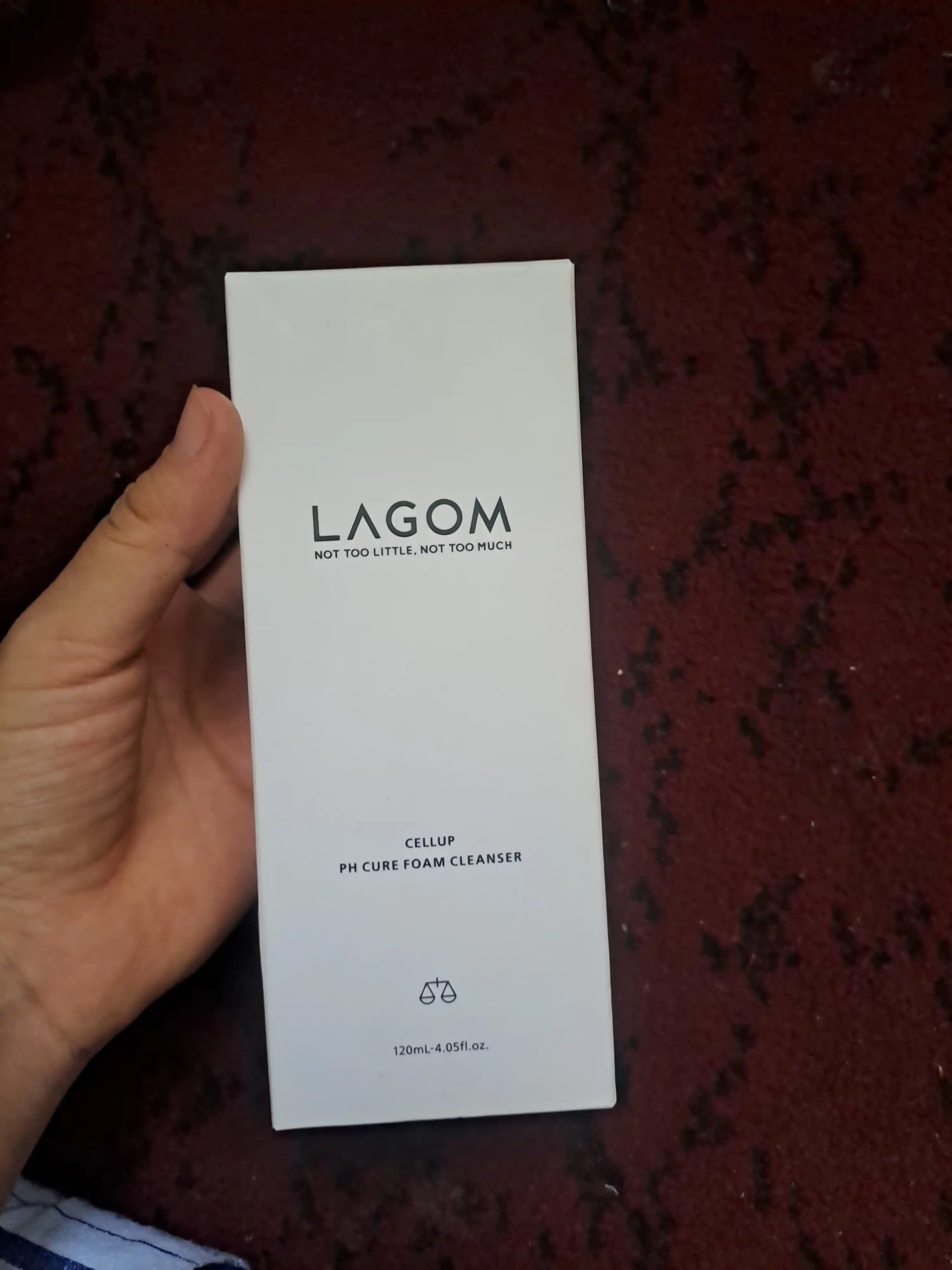 Normal, yog'li, ta'sirchan yuzlarga yuz yuvish ko'pigi, Lagom Cellup Ph Cure Foam