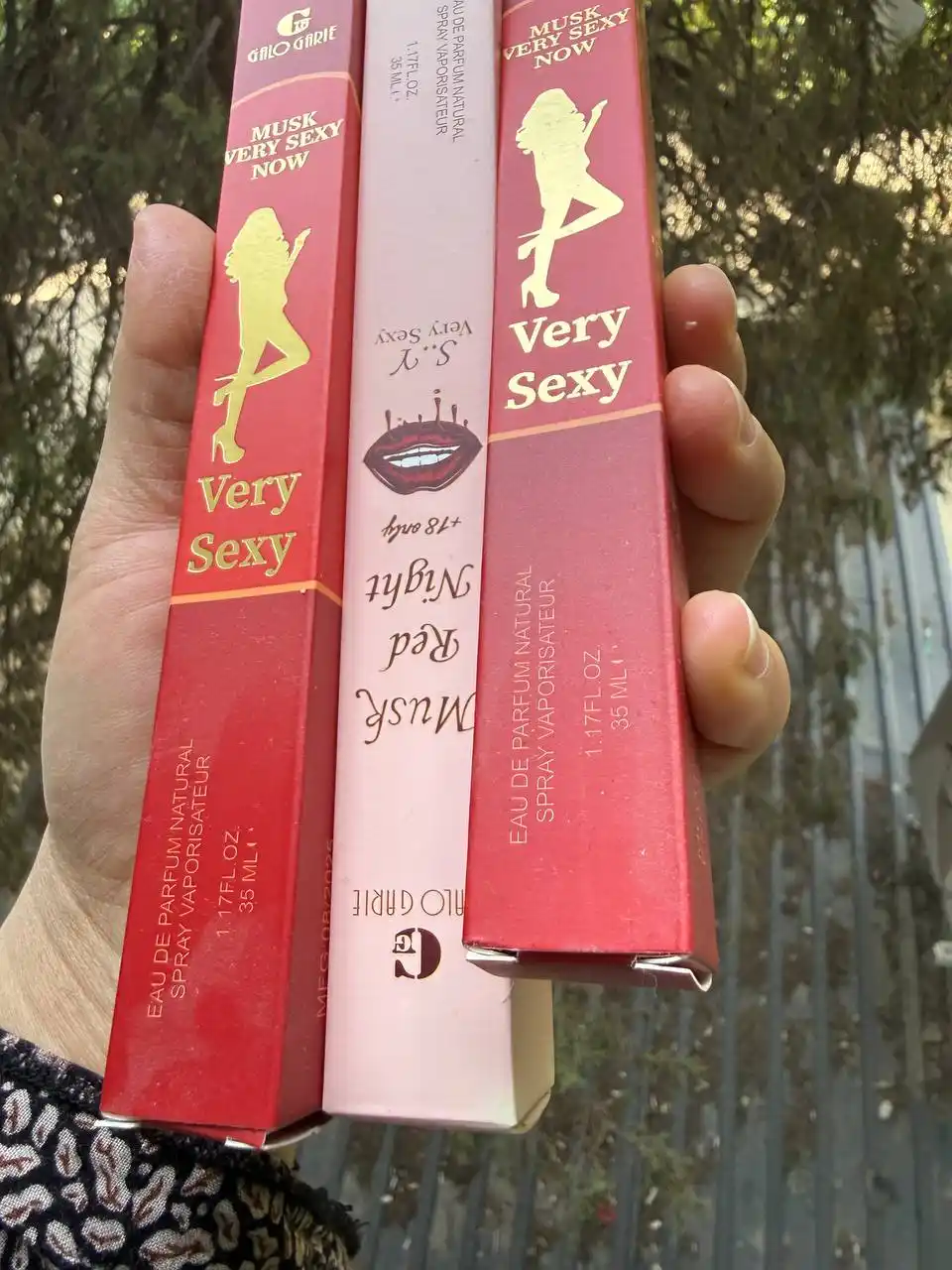 Ayollar atiri — atirlar orasidan ayni siz uchun! Ayollar atirlari bu yerda