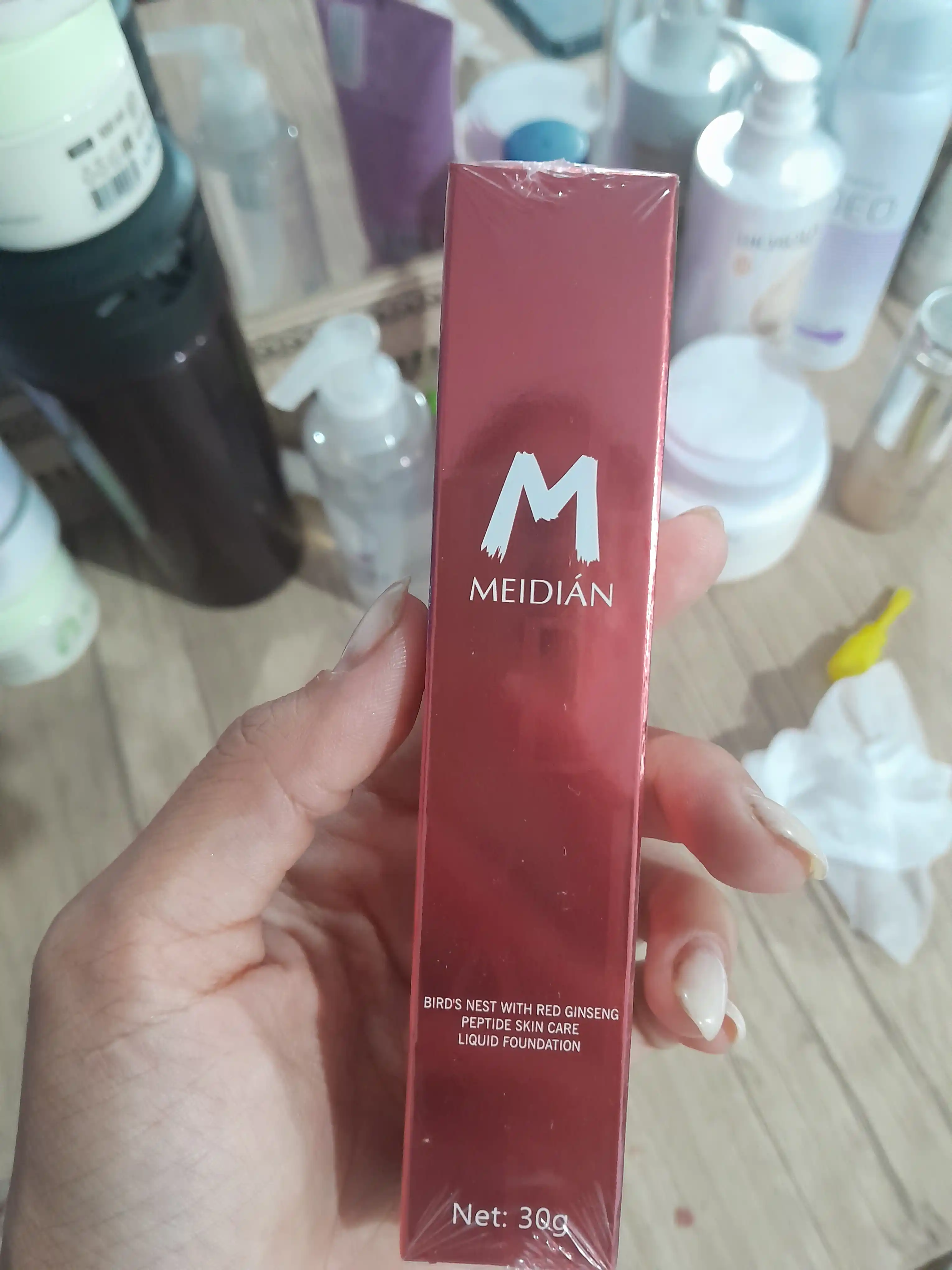 Тональный крем для лица MEIDIAN 30 гр, лёгкая текстура, стойкое покрытие и увлажнение кожи