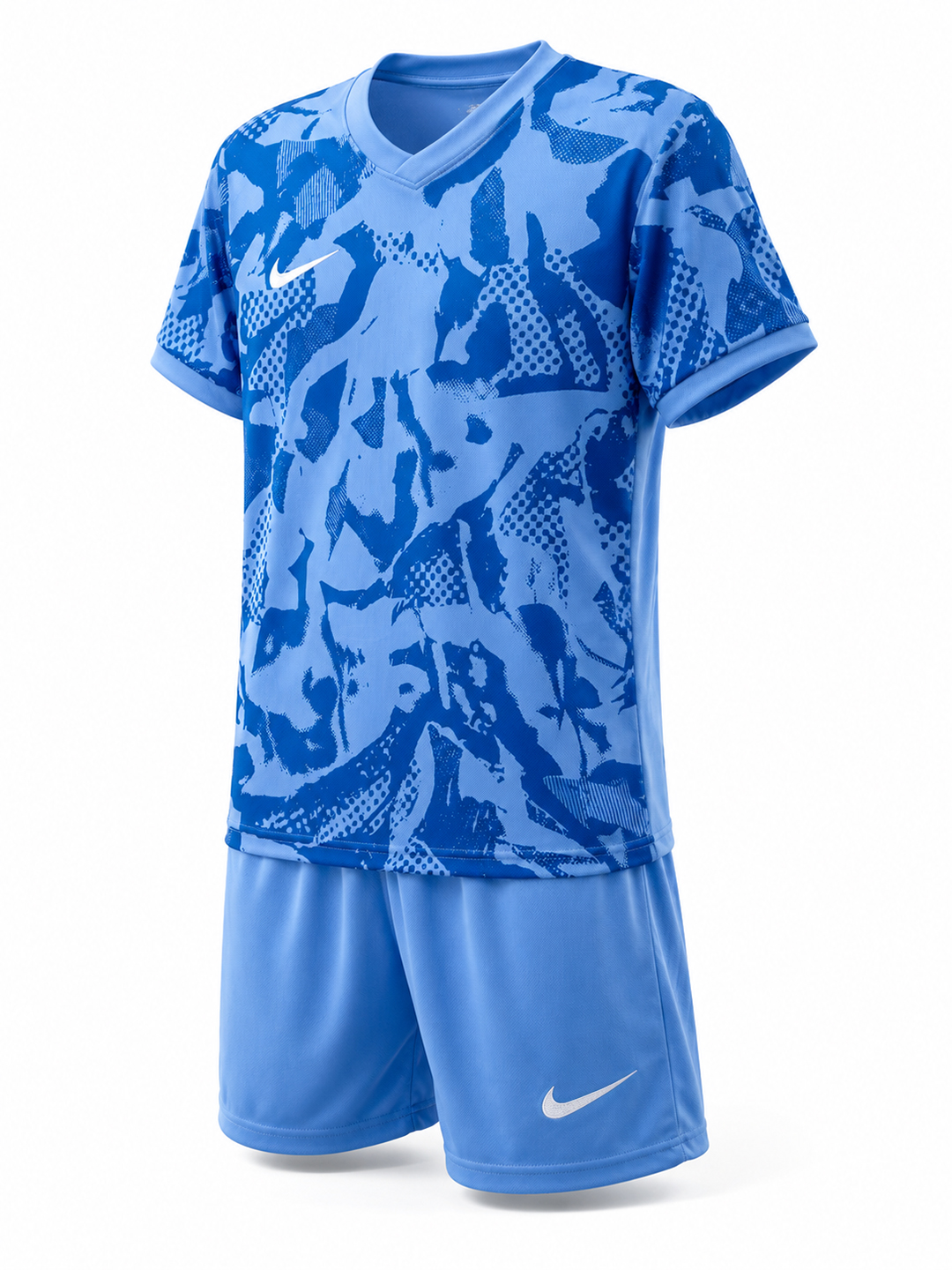 Nike futbol formasi: futbolka va shorti, yengil mato, qulay va erkin bichim - 