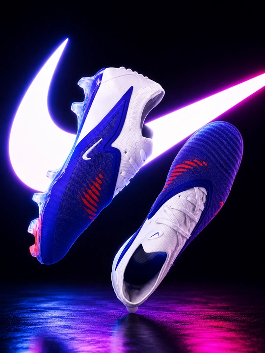 Nike Superfly futbol poyabzali