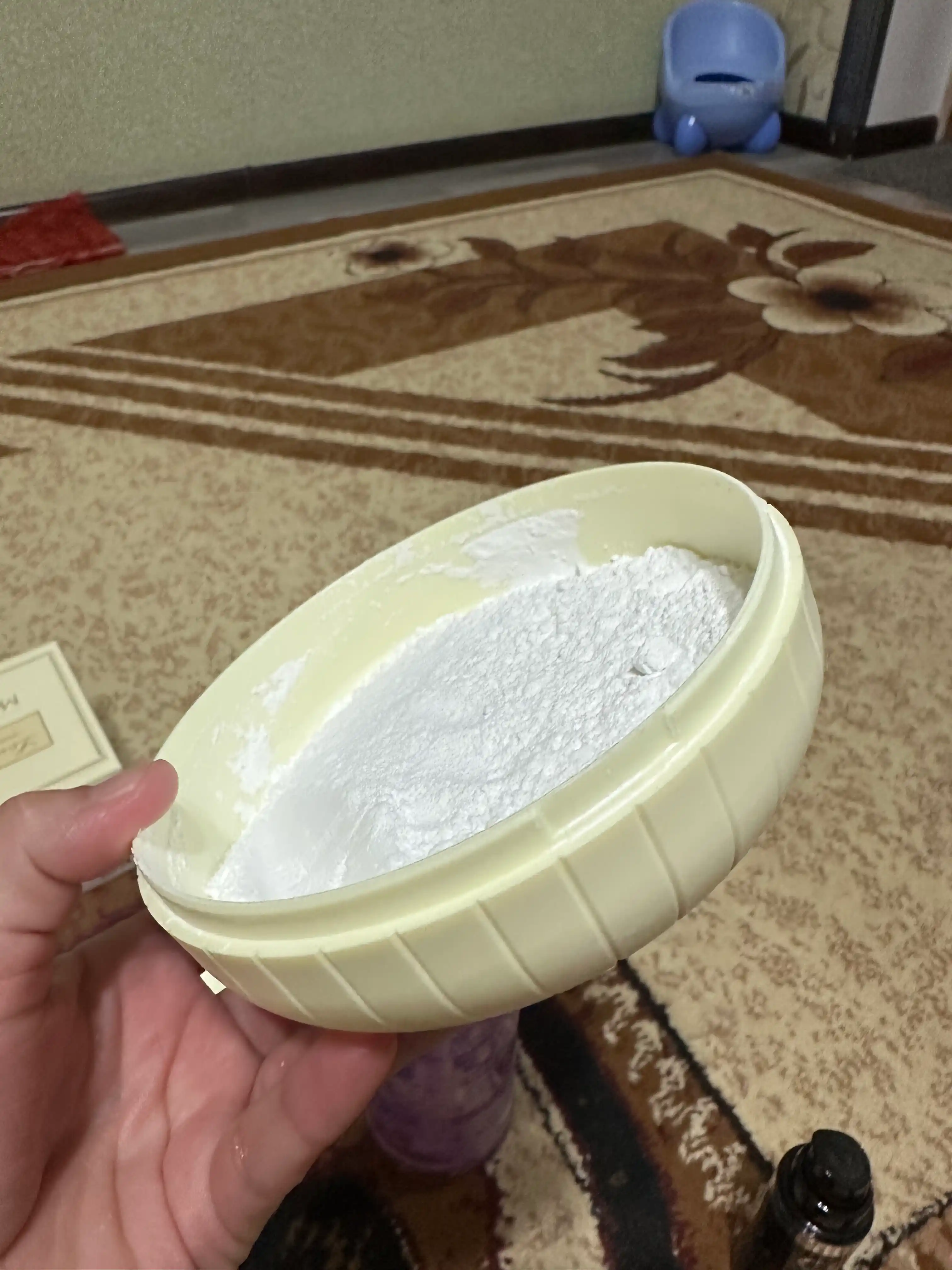 Ayollar uchun xushbo‘y talk, tana pudrasi Mocallure, 30 g, 100 g