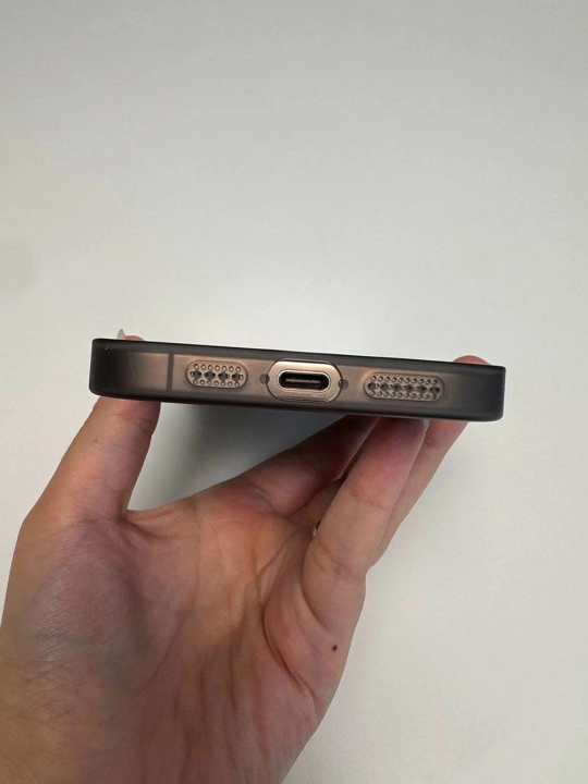 Shaffof mat MagSafe chexol iPhone 17 16 15 14 13 Pro / Air / Pro Max uchun