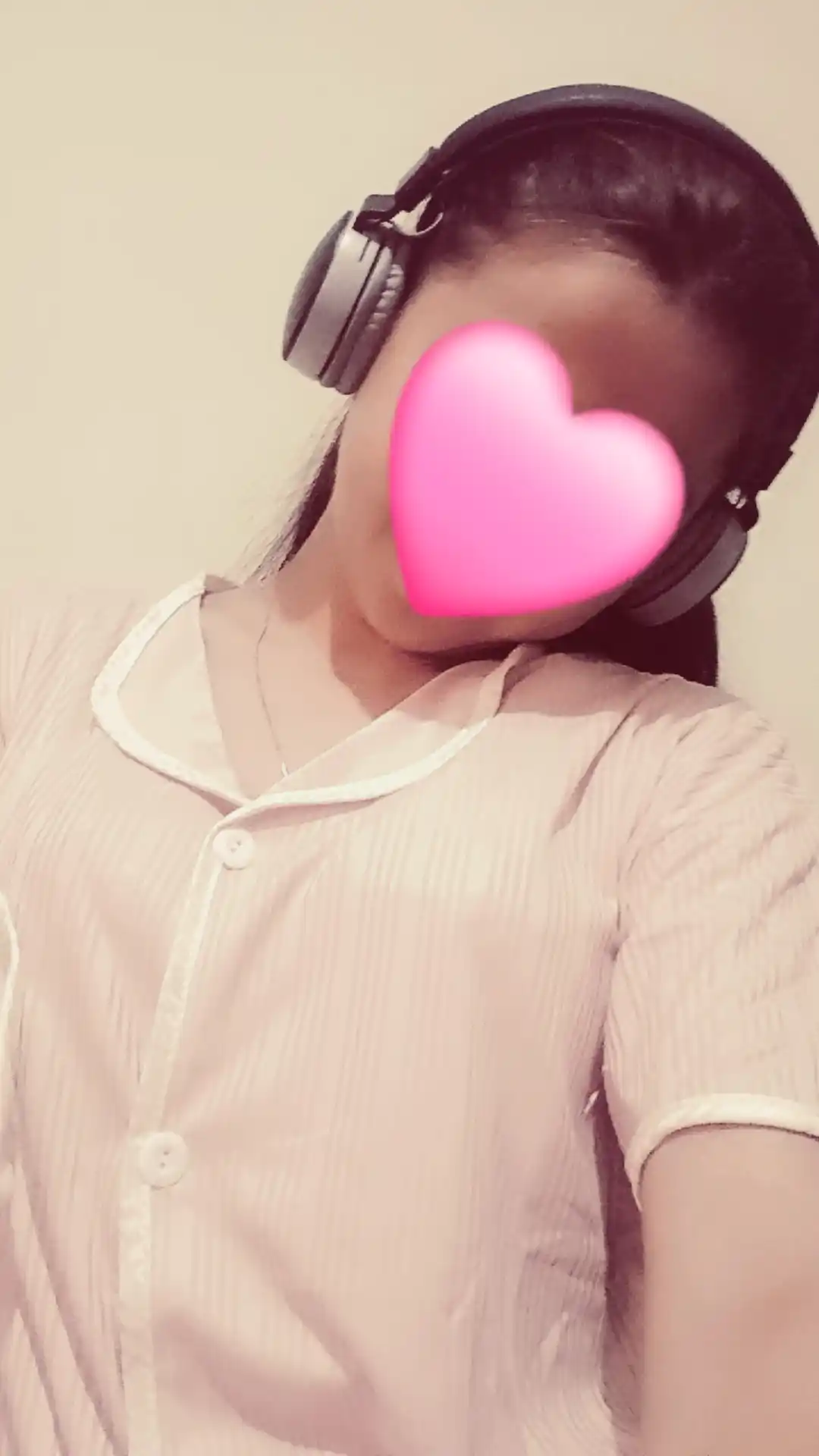 Ayollar pijamasi komplekt 3 tasi 1, ko‘ylak, shortik va shim, 4 rang, M-XL