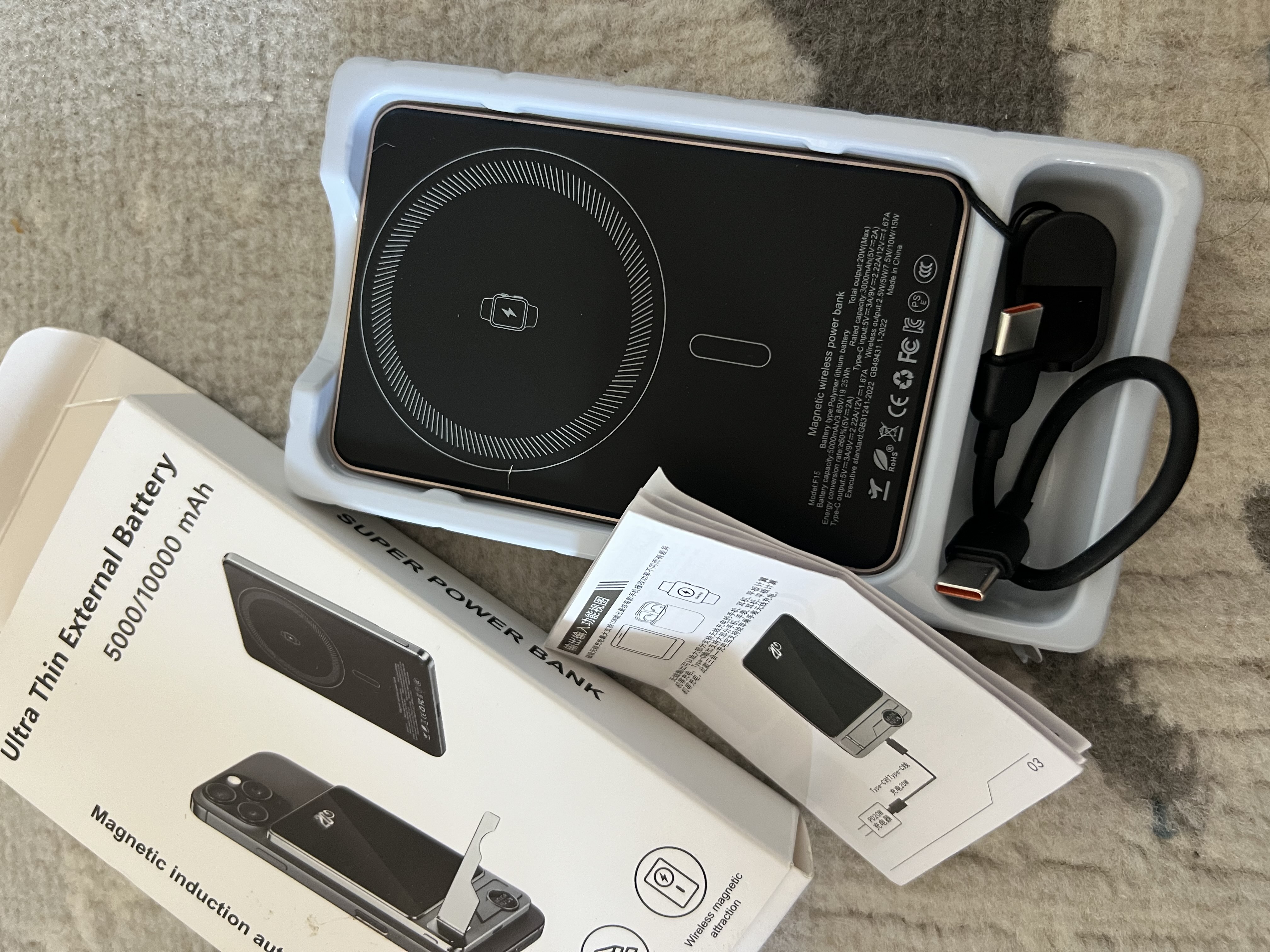 MagSafe uchun ultra yupqa 10000 mA/soat tashqi batareya