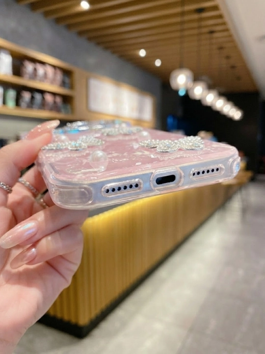 IPhone 16 Pro, 16 Pro Max, 17 Pro, 17 Pro Max uchun silikon himoya g‘ilofi