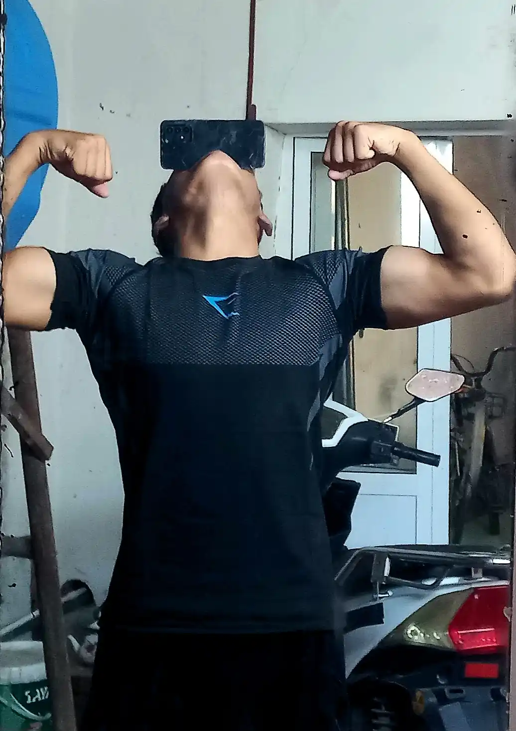 Gym Shark uslubidagi kompression futbolka - rashgard, sport, erkaklar uchun, fitnes uchun