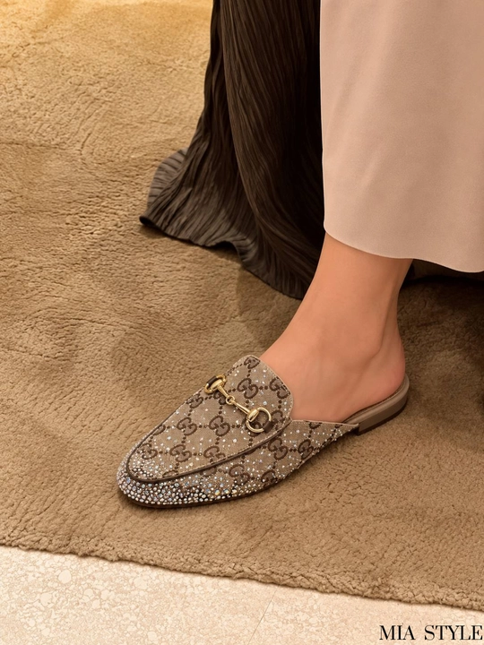 Gucci ayollar kuzgi myuli tosh bezakli Turkiya, razmerga razmer, oq qutida