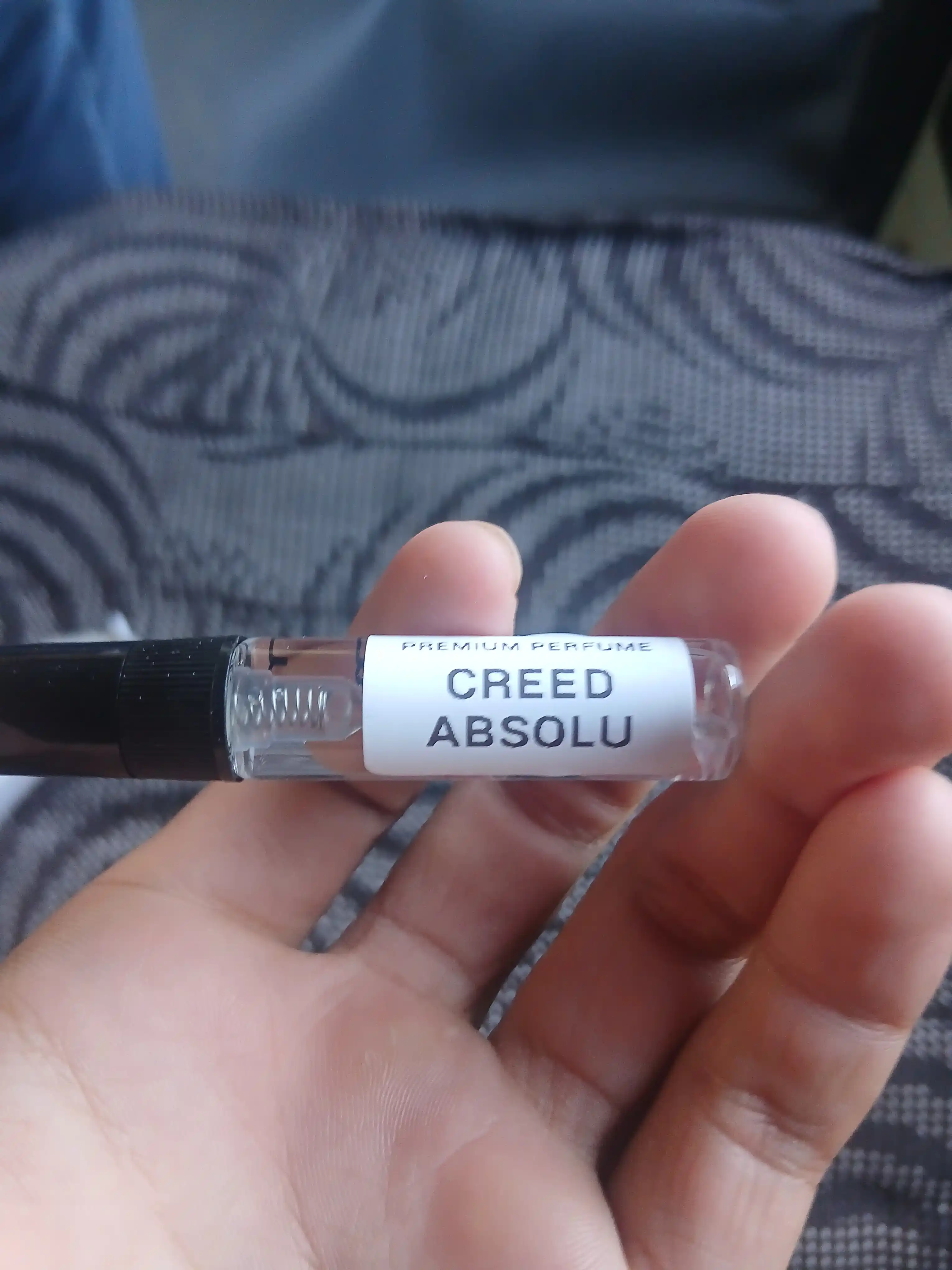 Parfyumlangan suv Creed Absolu Aventus, erkaklar uchun