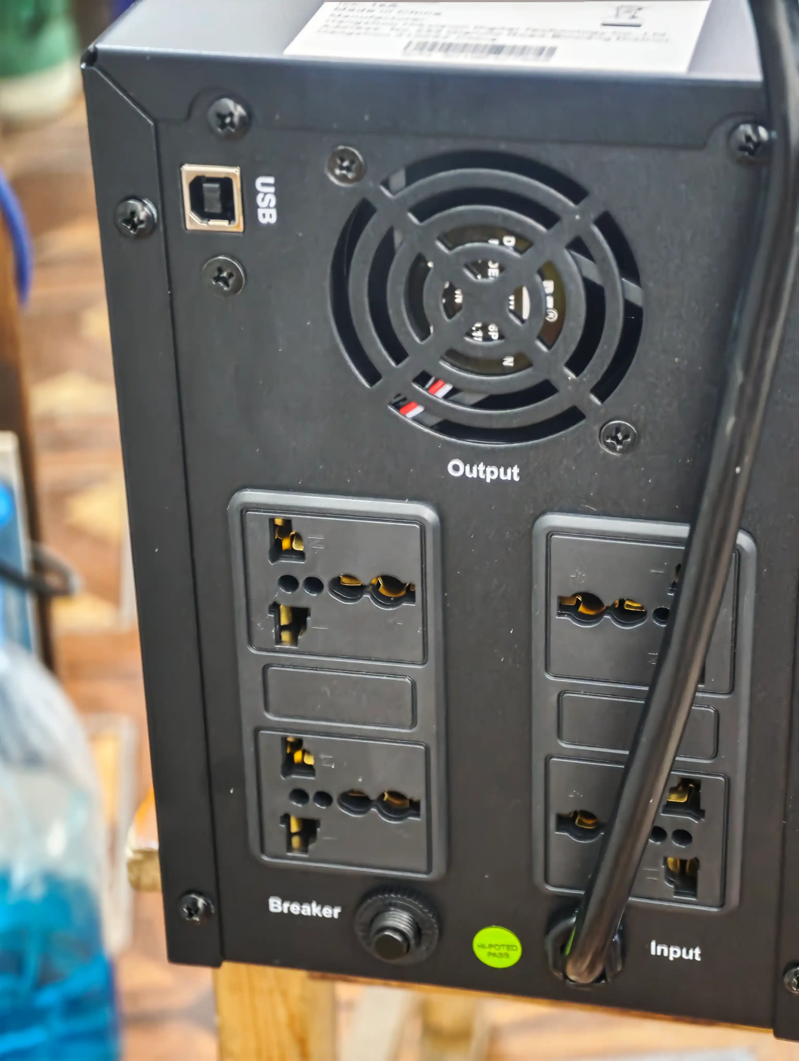 Источник бесперебойного питания HIKVISION DS-UPS3000
