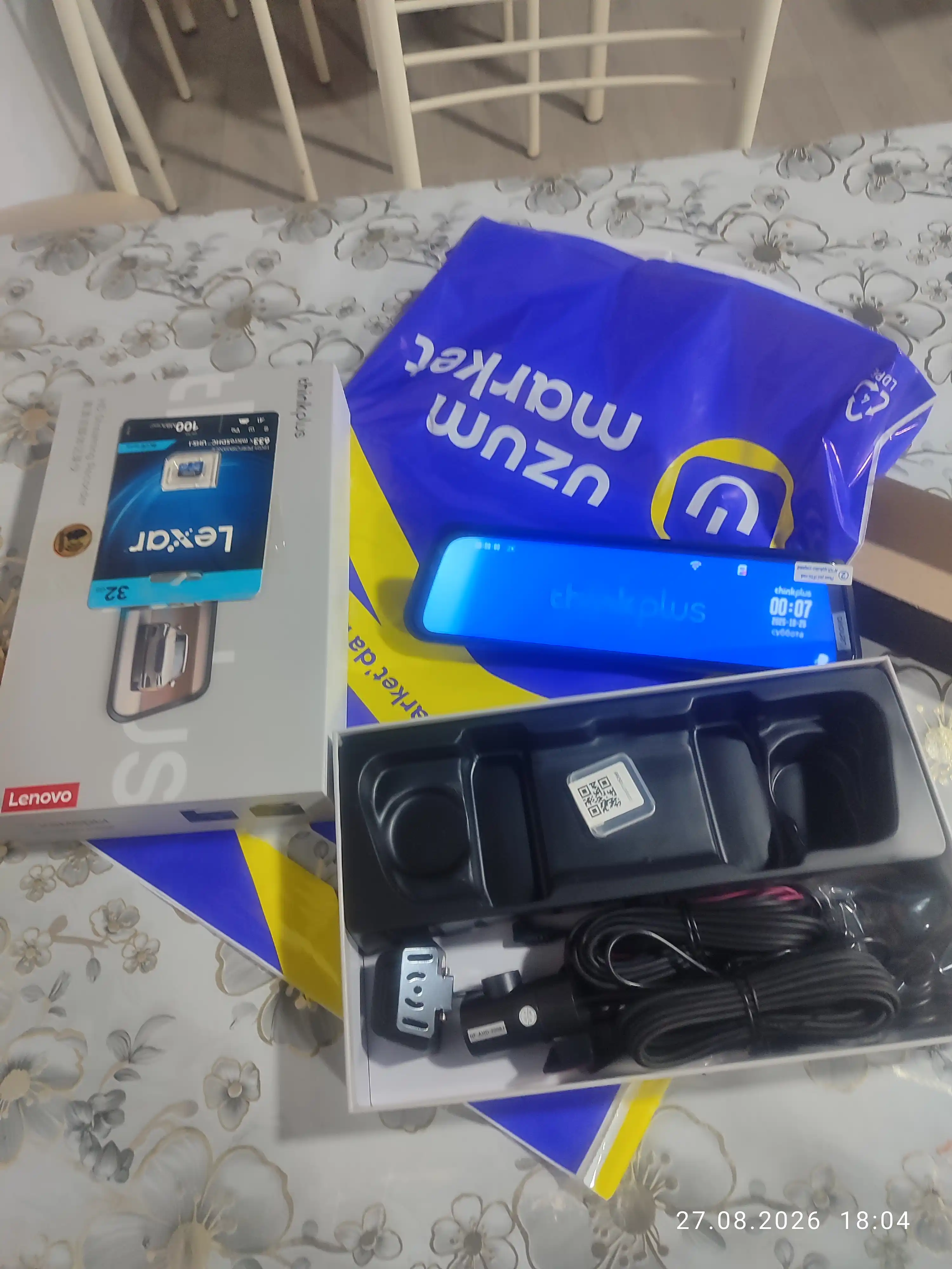 Видеорегистратор Lenovo, 3 камеры, Wi-Fi мониторинг, ночной режим и парковочный режим