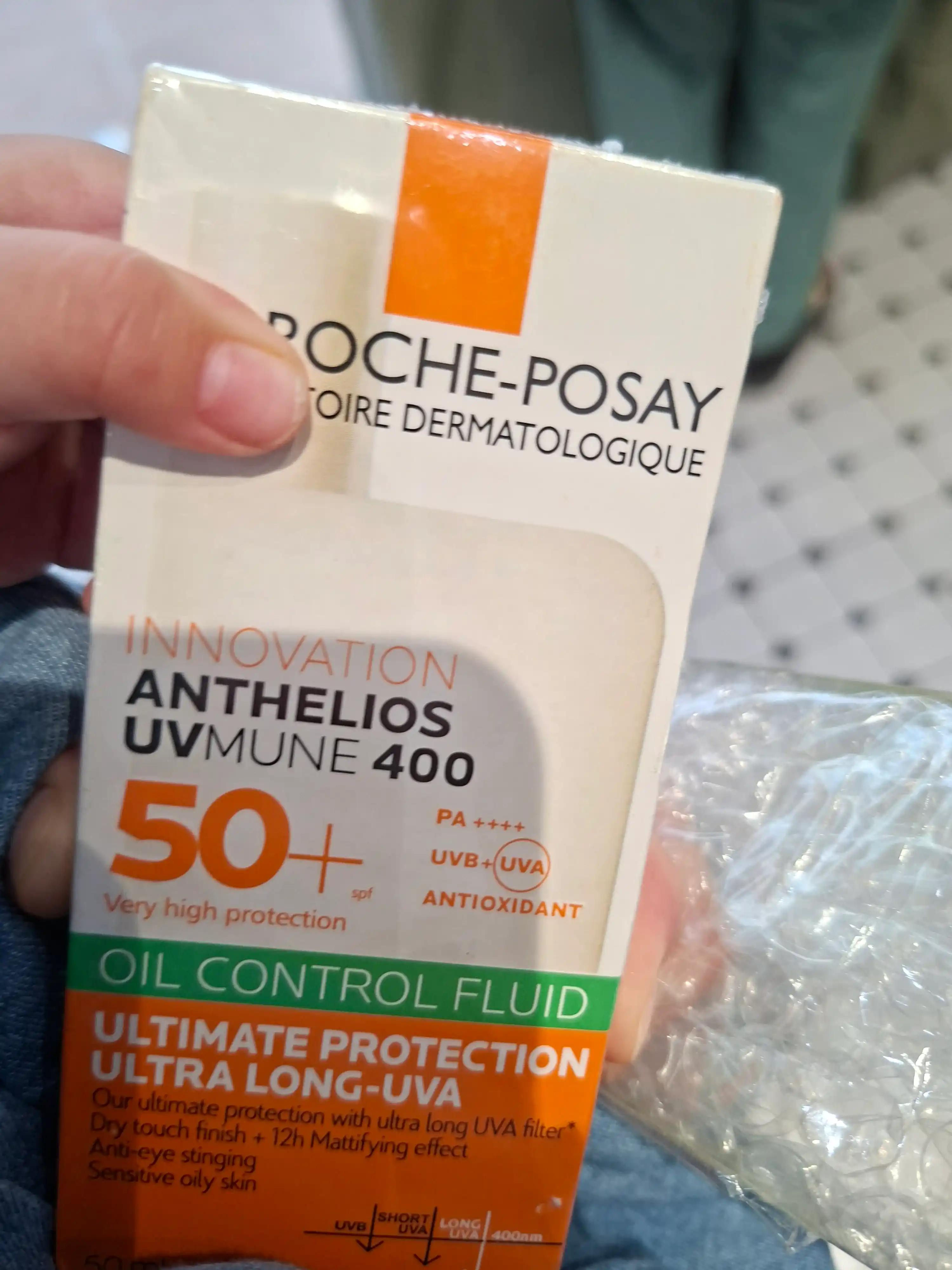 Yuz,tanaga quyoshdan himoyalovchi krem,suvga chidamli,Anthelios Uvmune 400 SPF50+ UVA+UVB