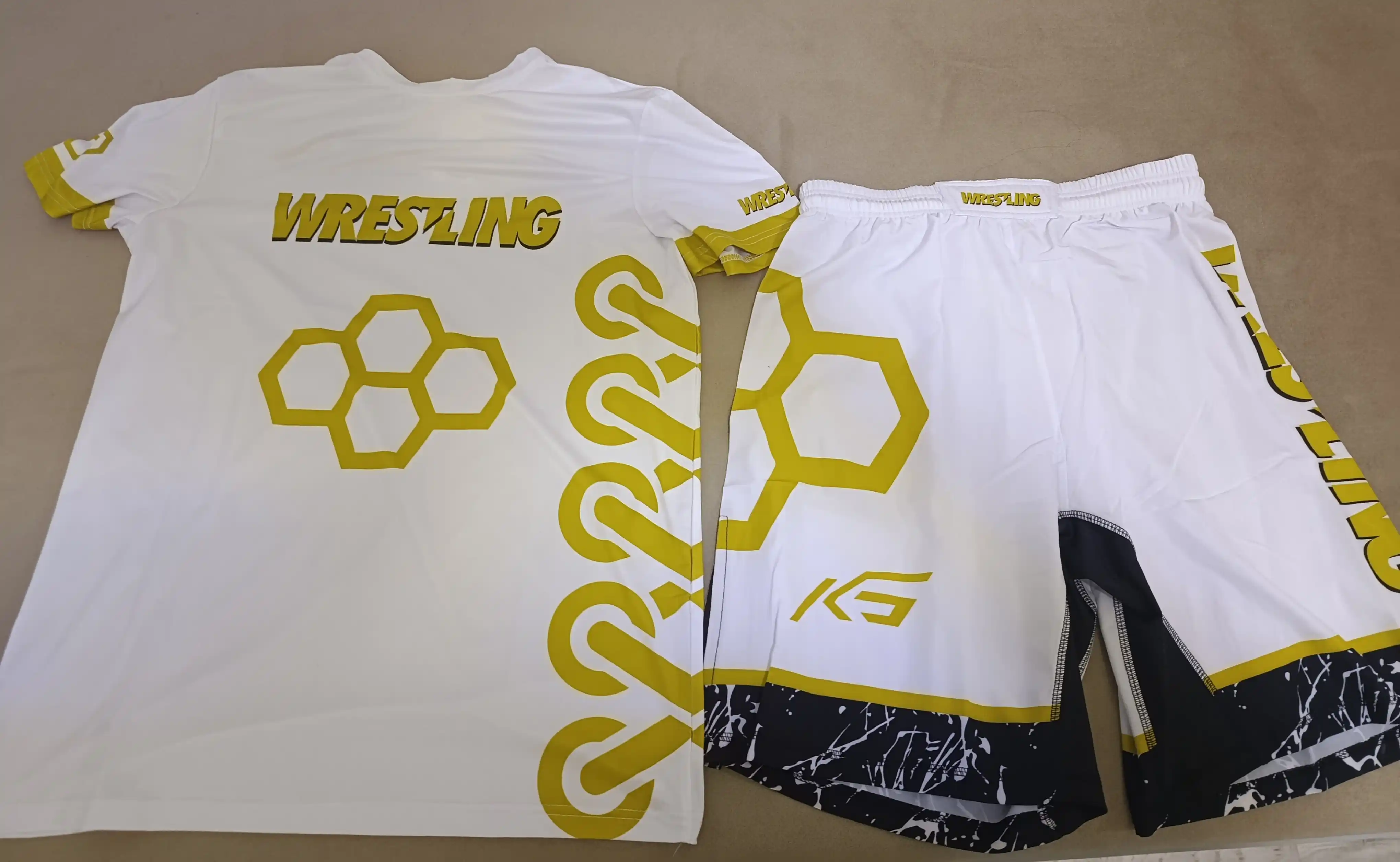 Kurash, MMA va mashg‘ulotlar uchun Wrestling futbolkasi va shortigi, sport to‘plami