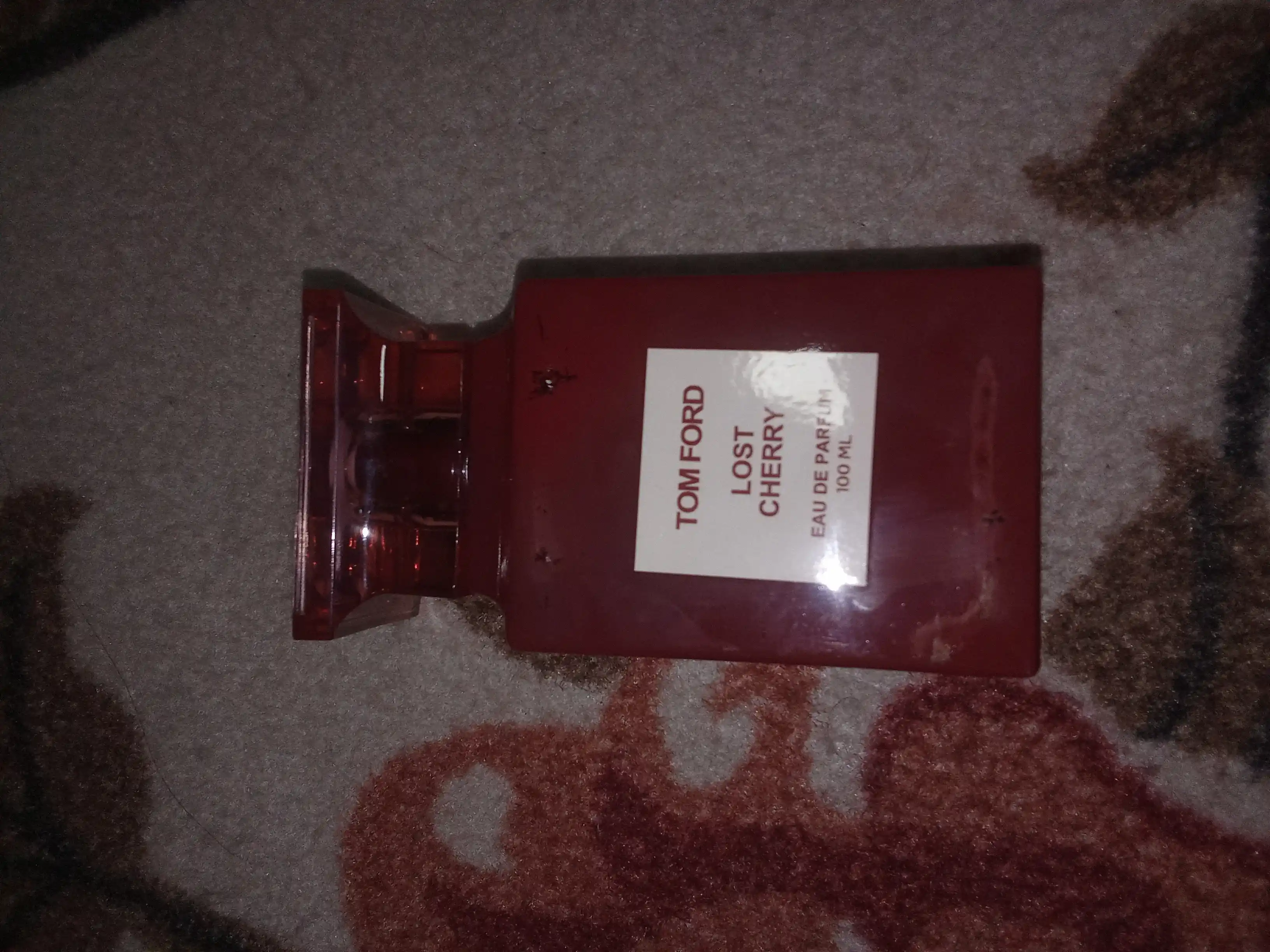 Parfyumlangan suv Lost Cherry, 100 ml