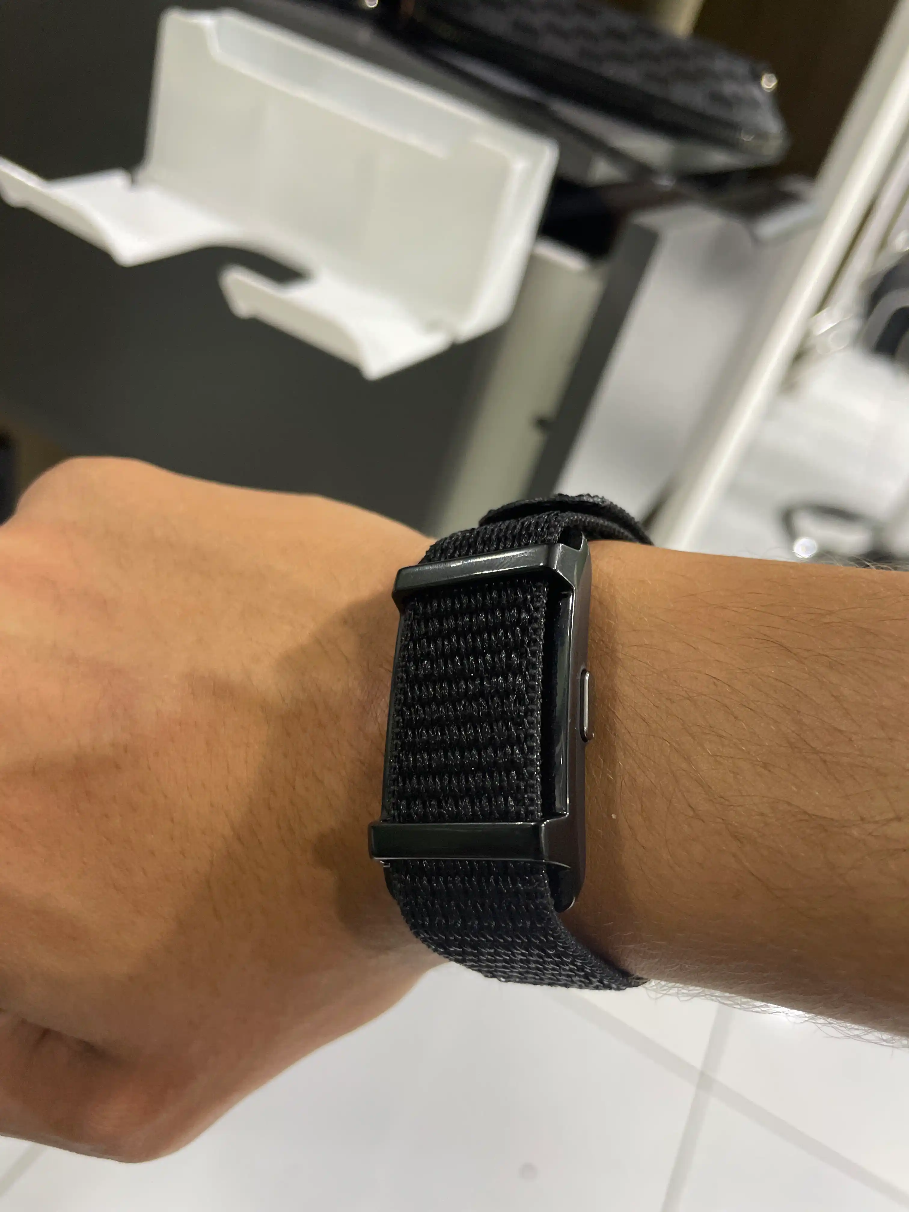 Smart Bracelet fitnes bilaguzugi - yengil, qulay va funksional