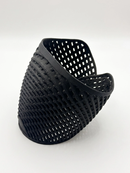 Hijob uchun qora bone shapka, ayollar bosh kiyimlari